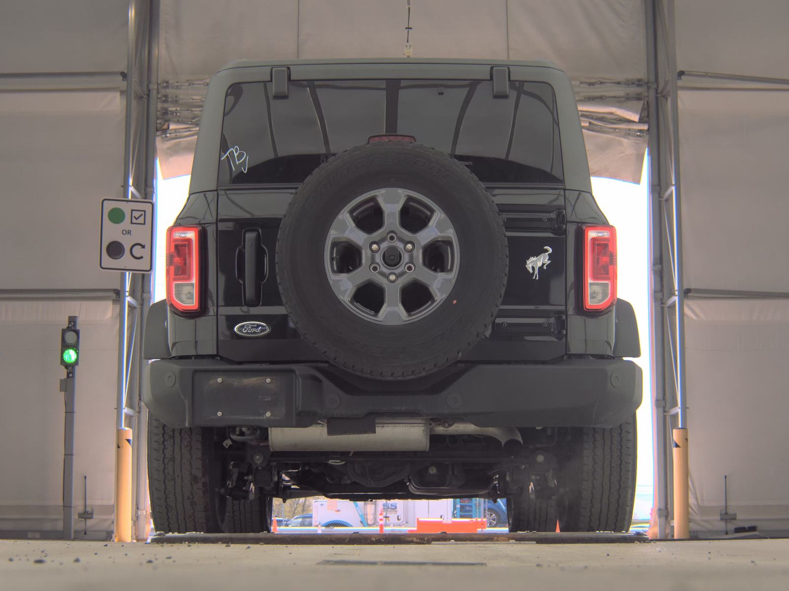 FORD BRONCO - 8
