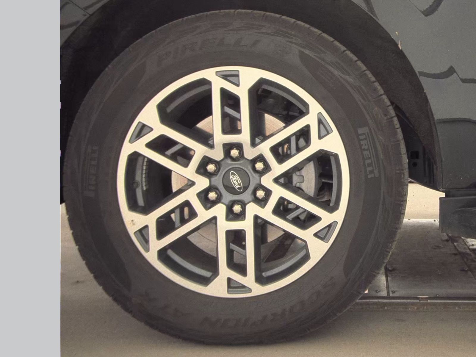 FORD EXPEDITION - 10
