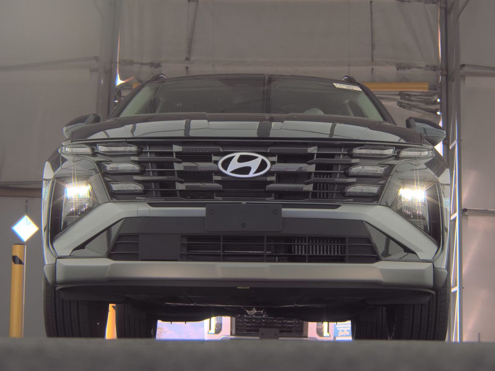 HYUNDAI TUCSON - 4