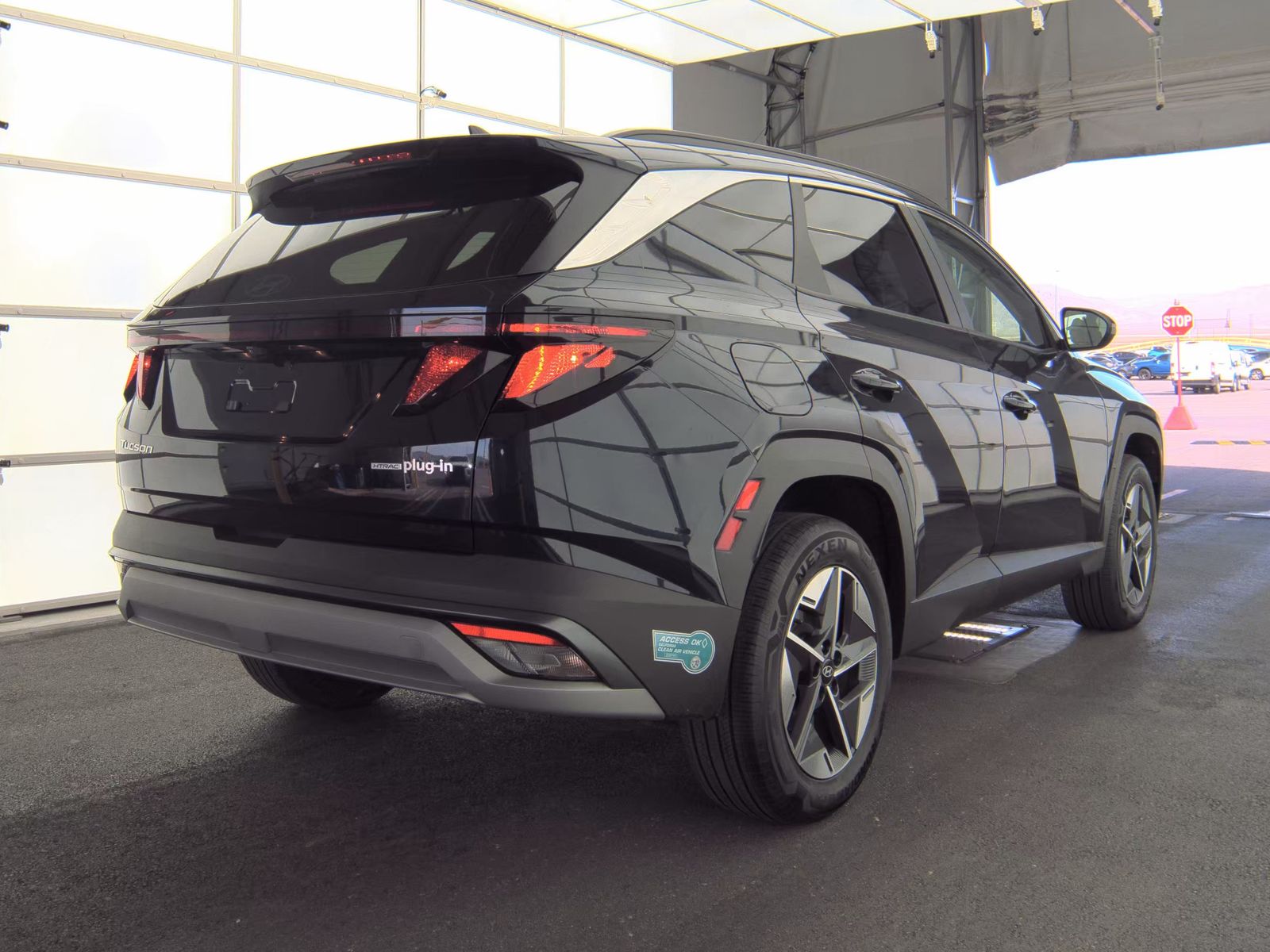 HYUNDAI TUCSON - 6