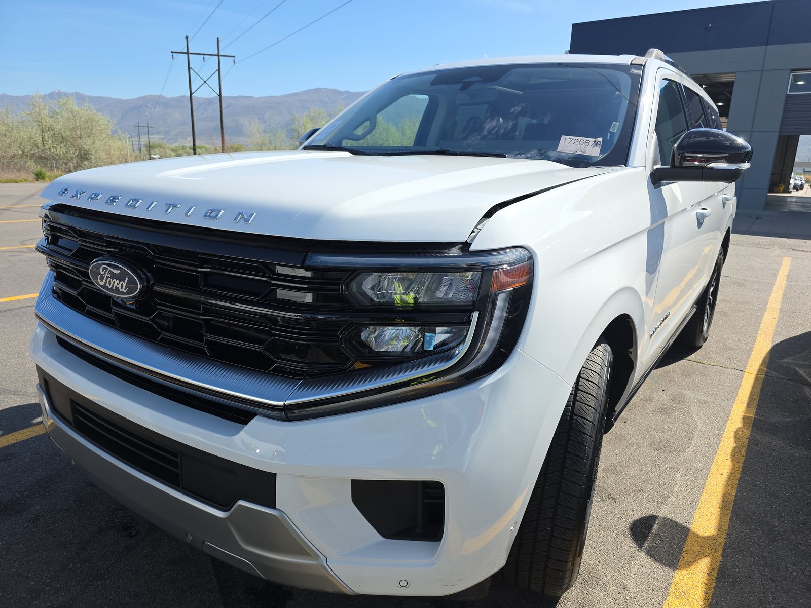 FORD EXPEDITION - 1