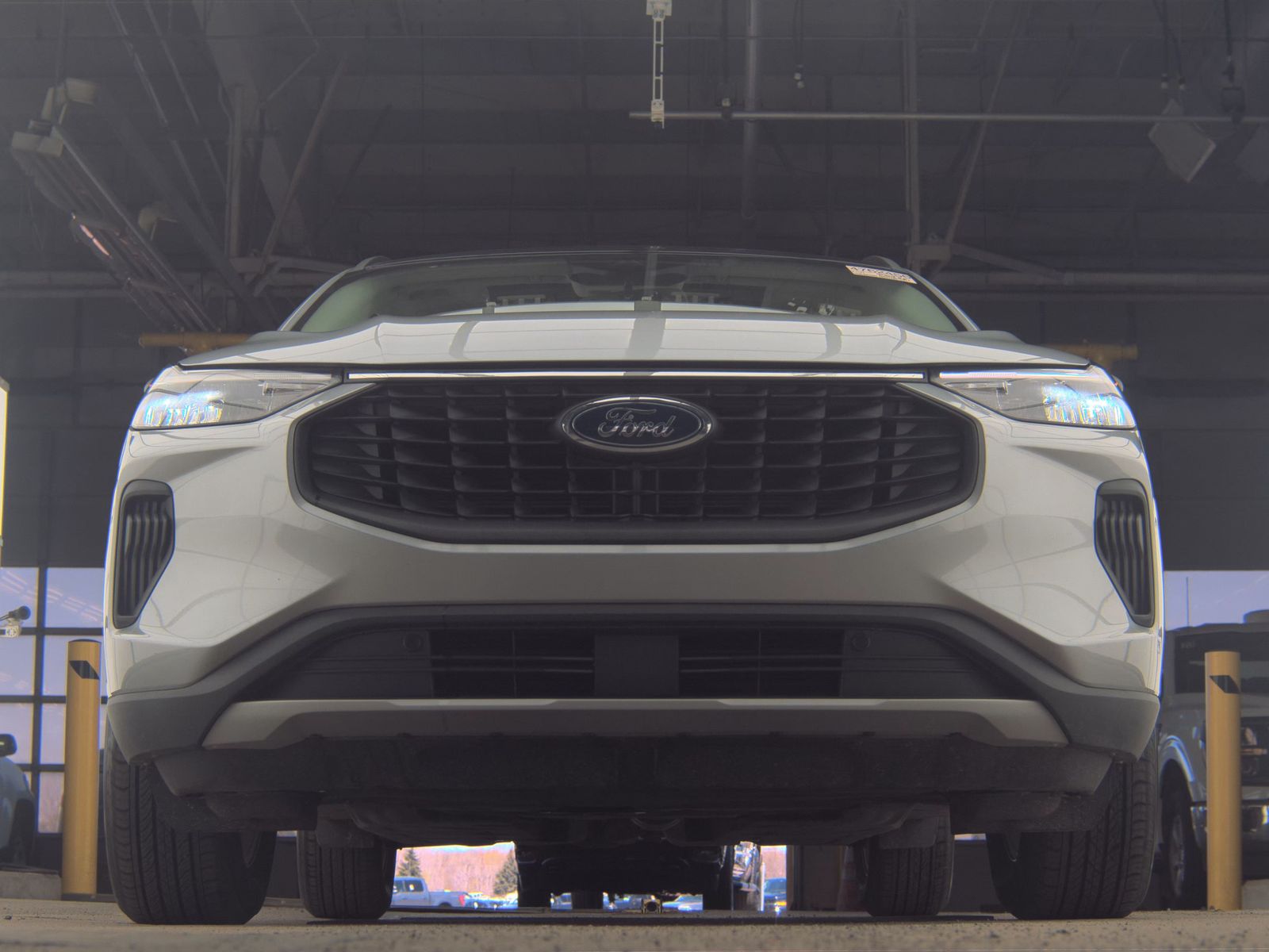 FORD ESCAPE - 4