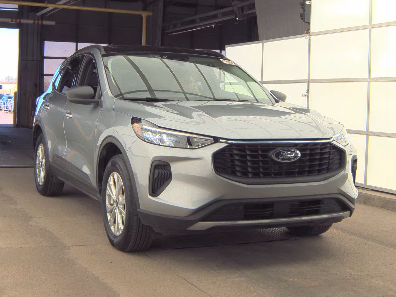 FORD ESCAPE - 5