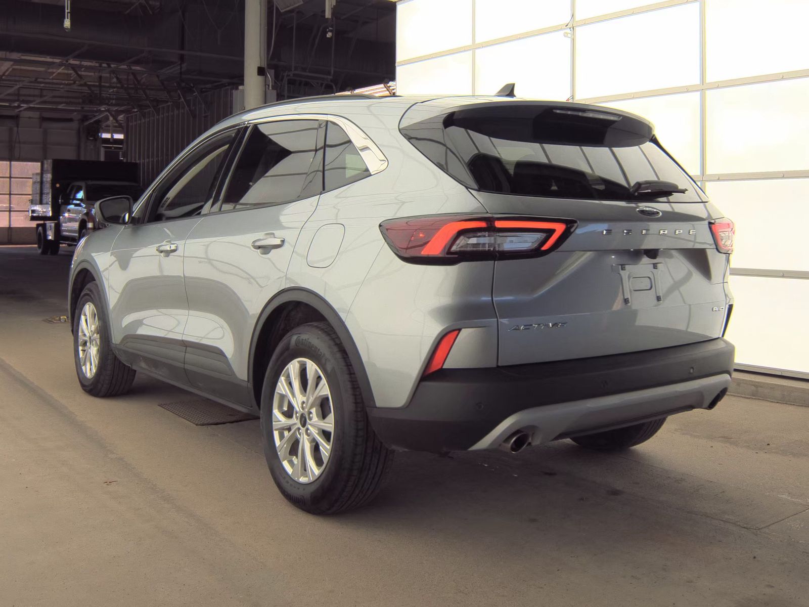 FORD ESCAPE - 9