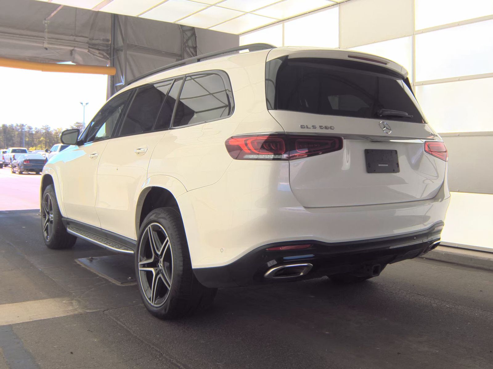 MERCEDES-BENZ GLS - 9