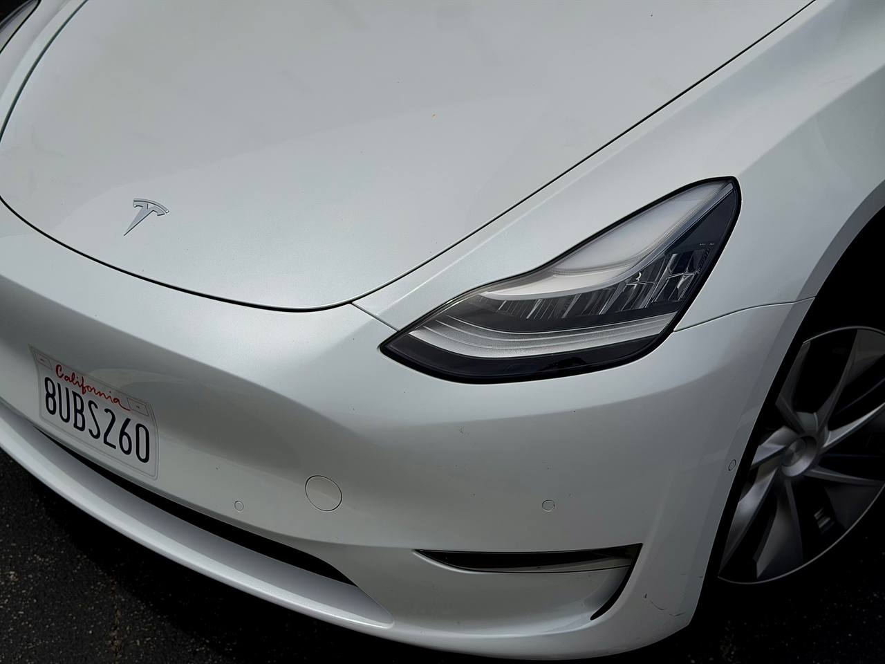 TESLA MODEL Y - 5