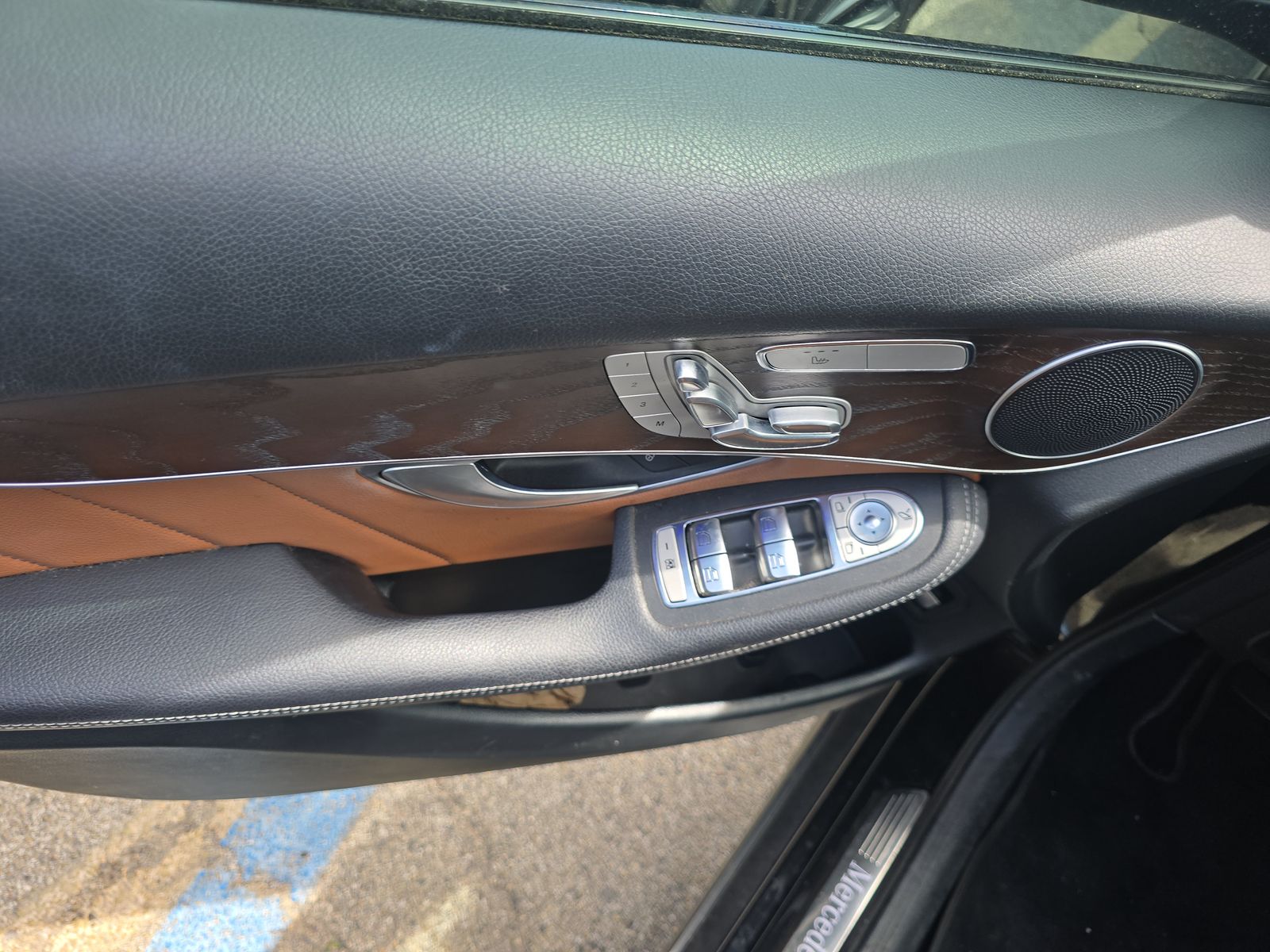 2021 Mercedes-Benz GLC GLC 300 RWD