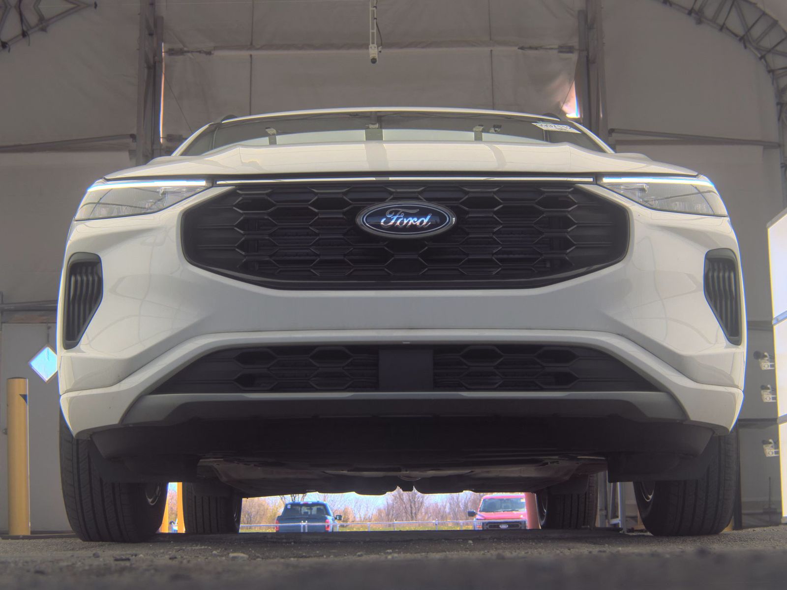 FORD ESCAPE - 4
