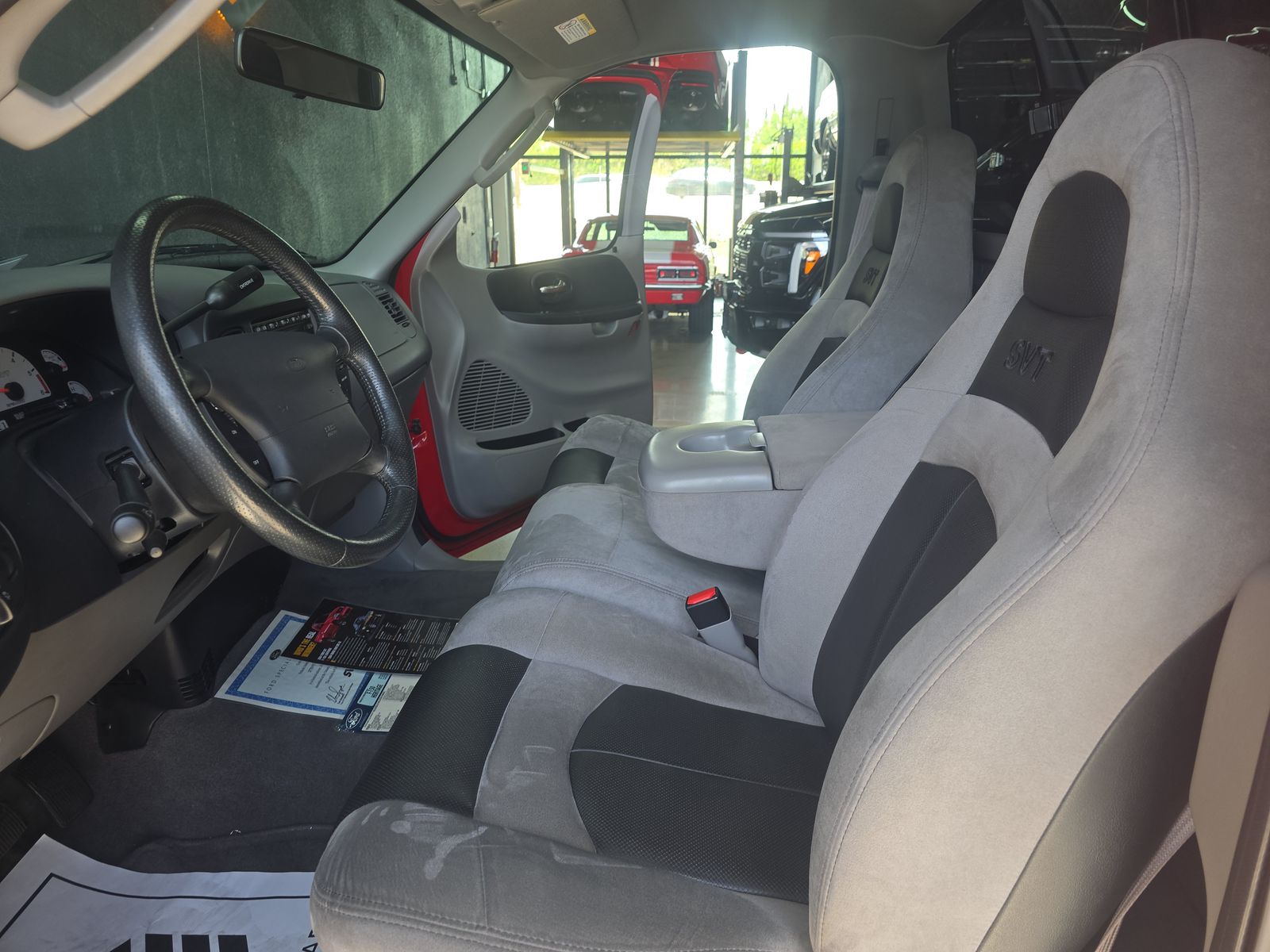 FORD F-150 - 8