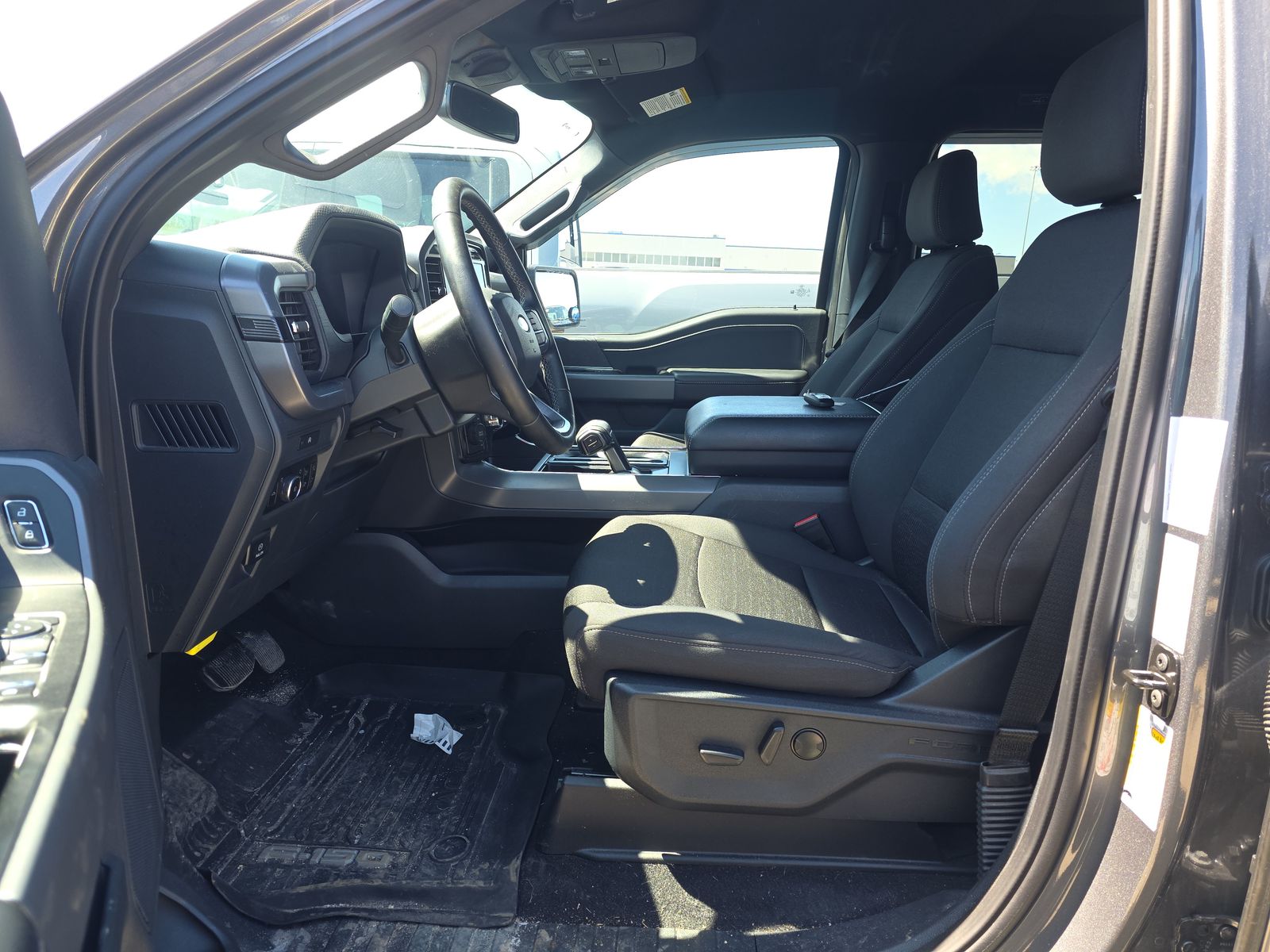 FORD F-150 - 8