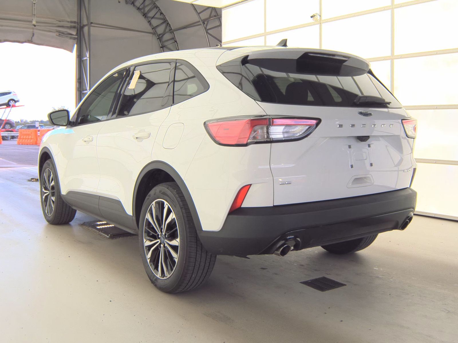 FORD ESCAPE - 9