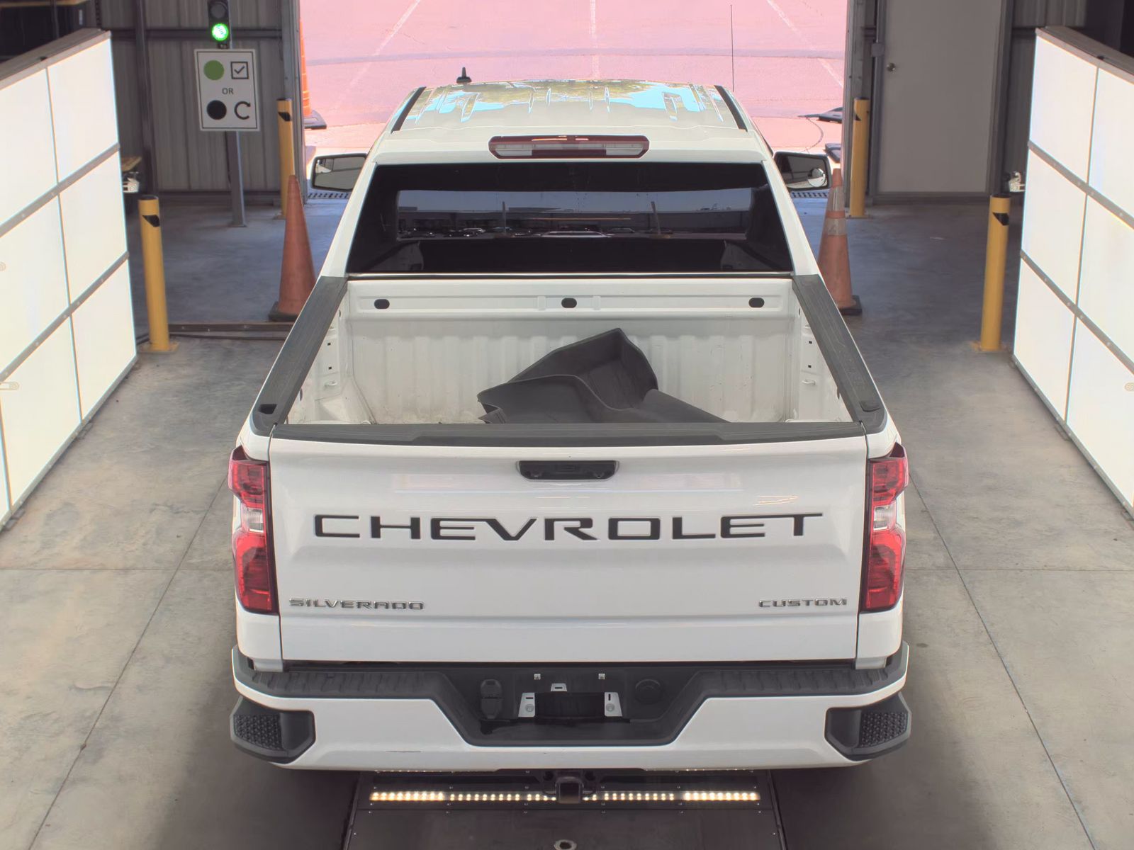 CHEVROLET CUSTOM - 7