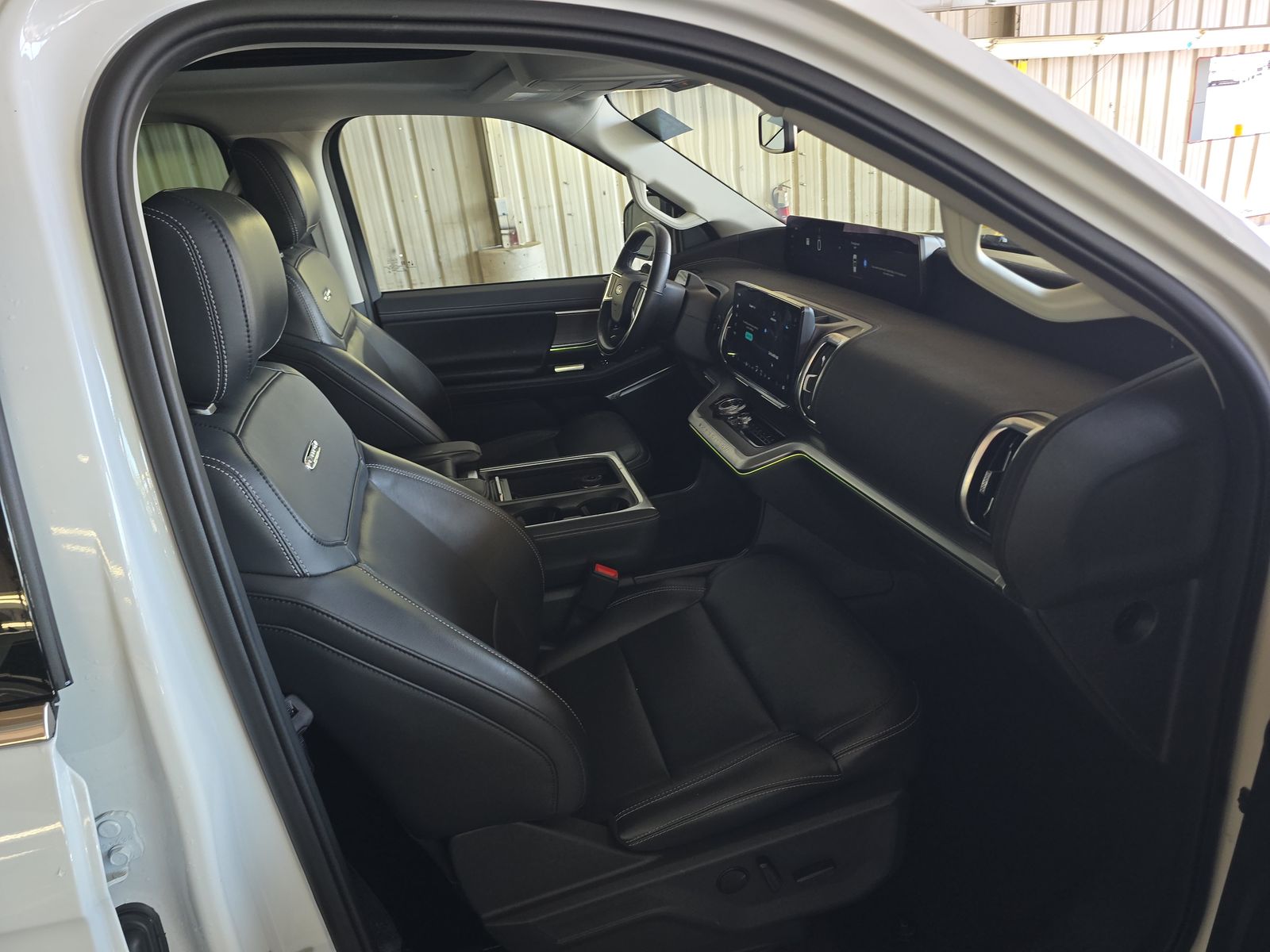 FORD EXPEDITION MAX - 9