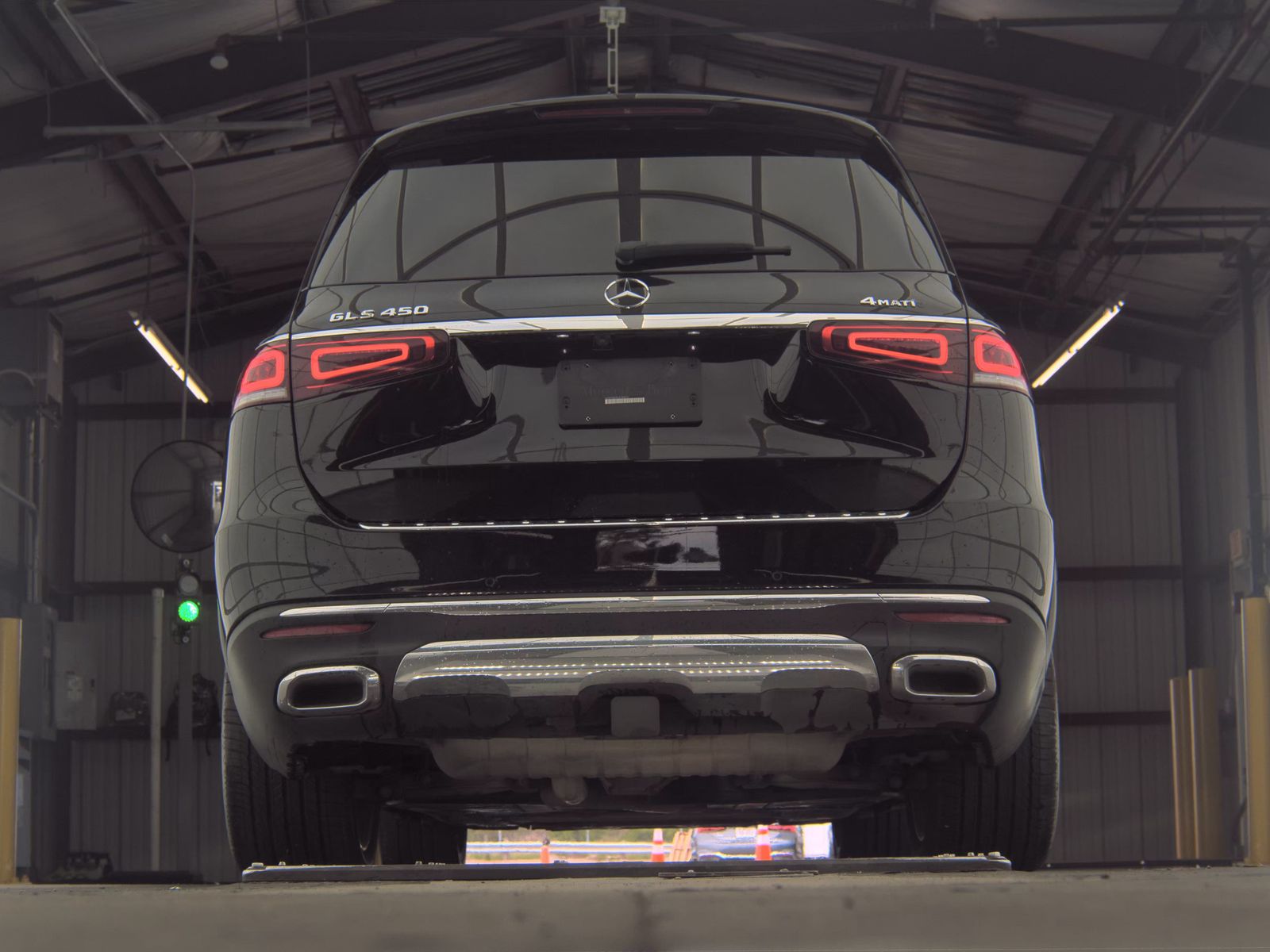 MERCEDES-BENZ GLS - 8