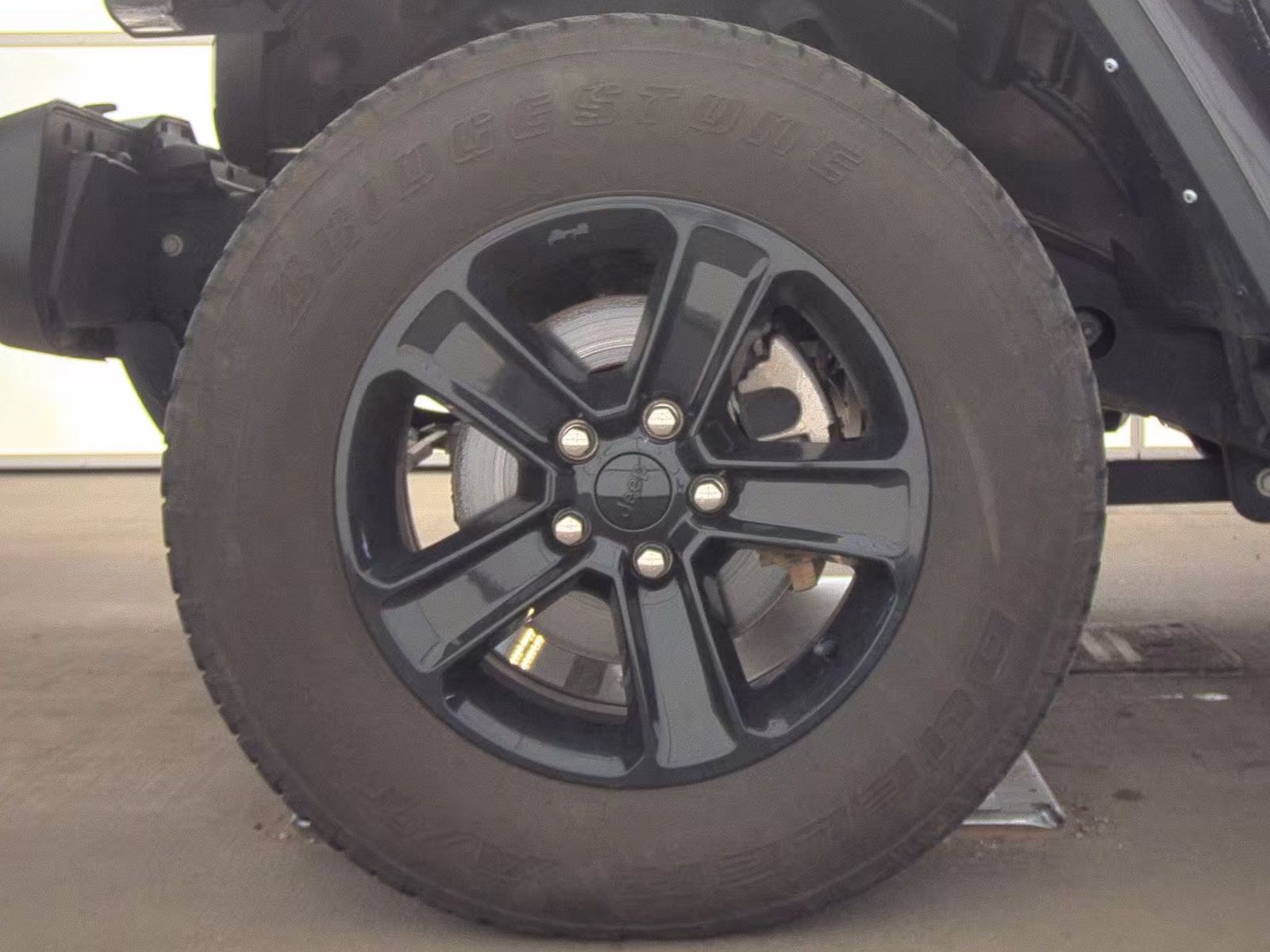 JEEP SAHARA ALT - 10