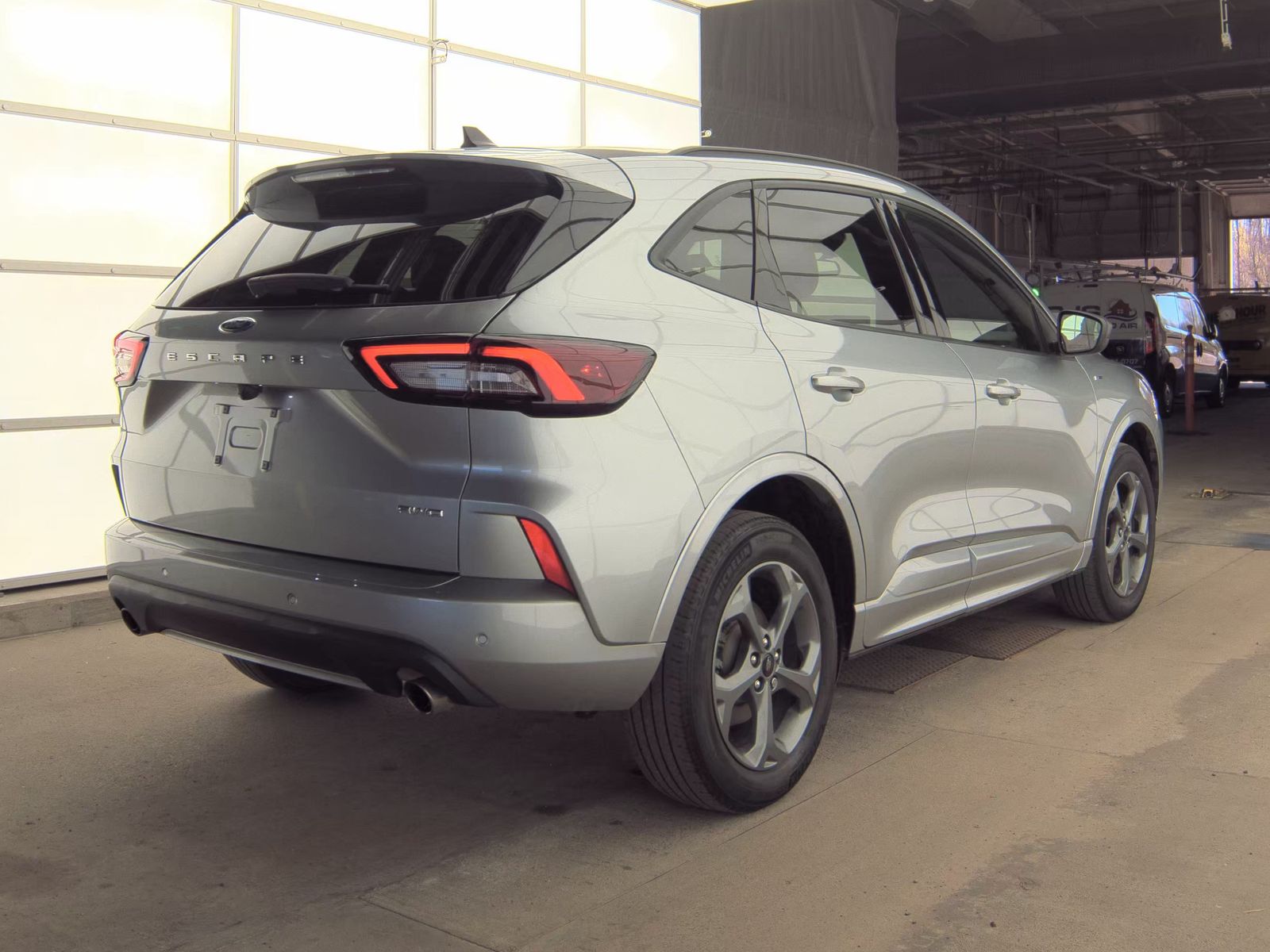 FORD ESCAPE - 6
