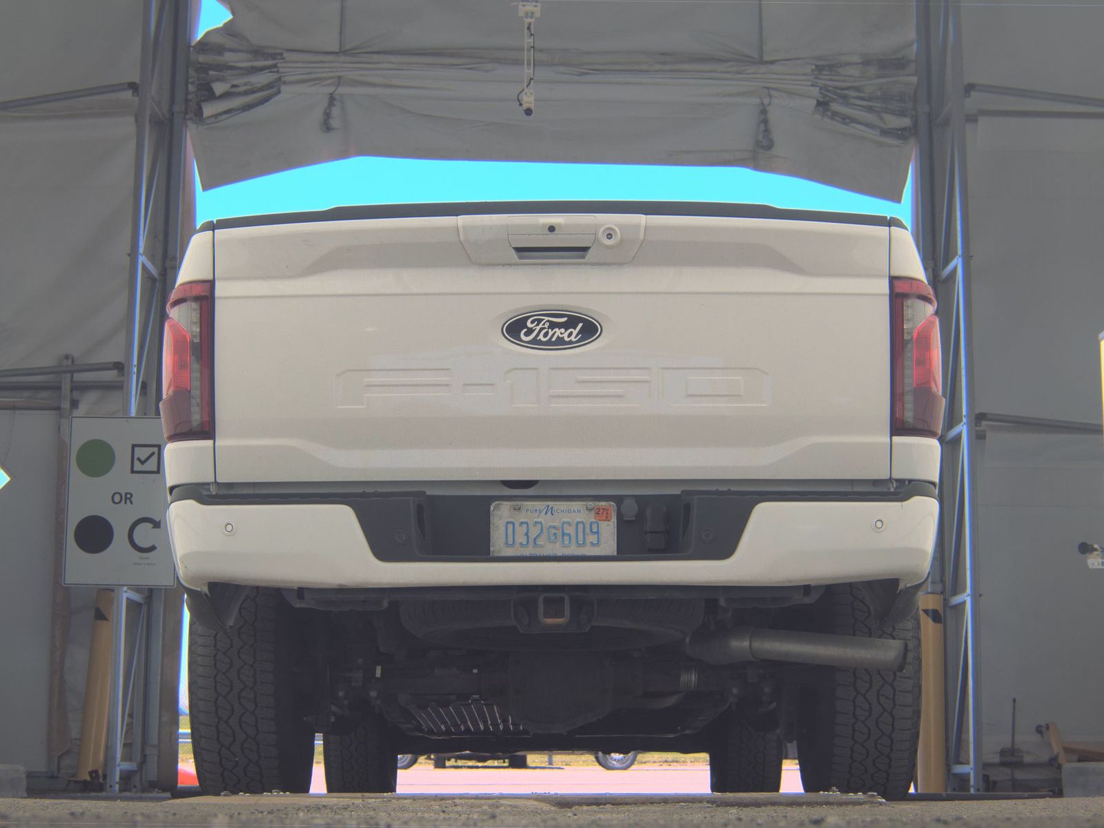 FORD F-150 - 8