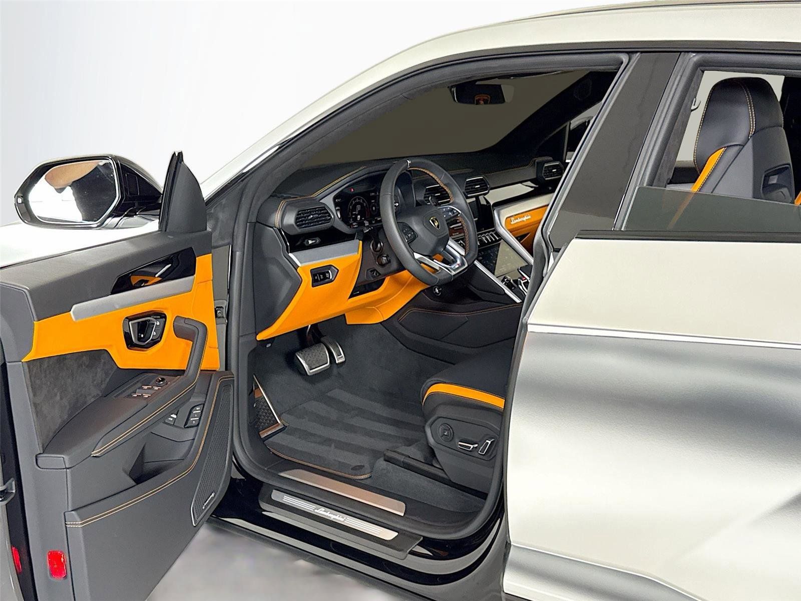 2024 Lamborghini Urus S AWD