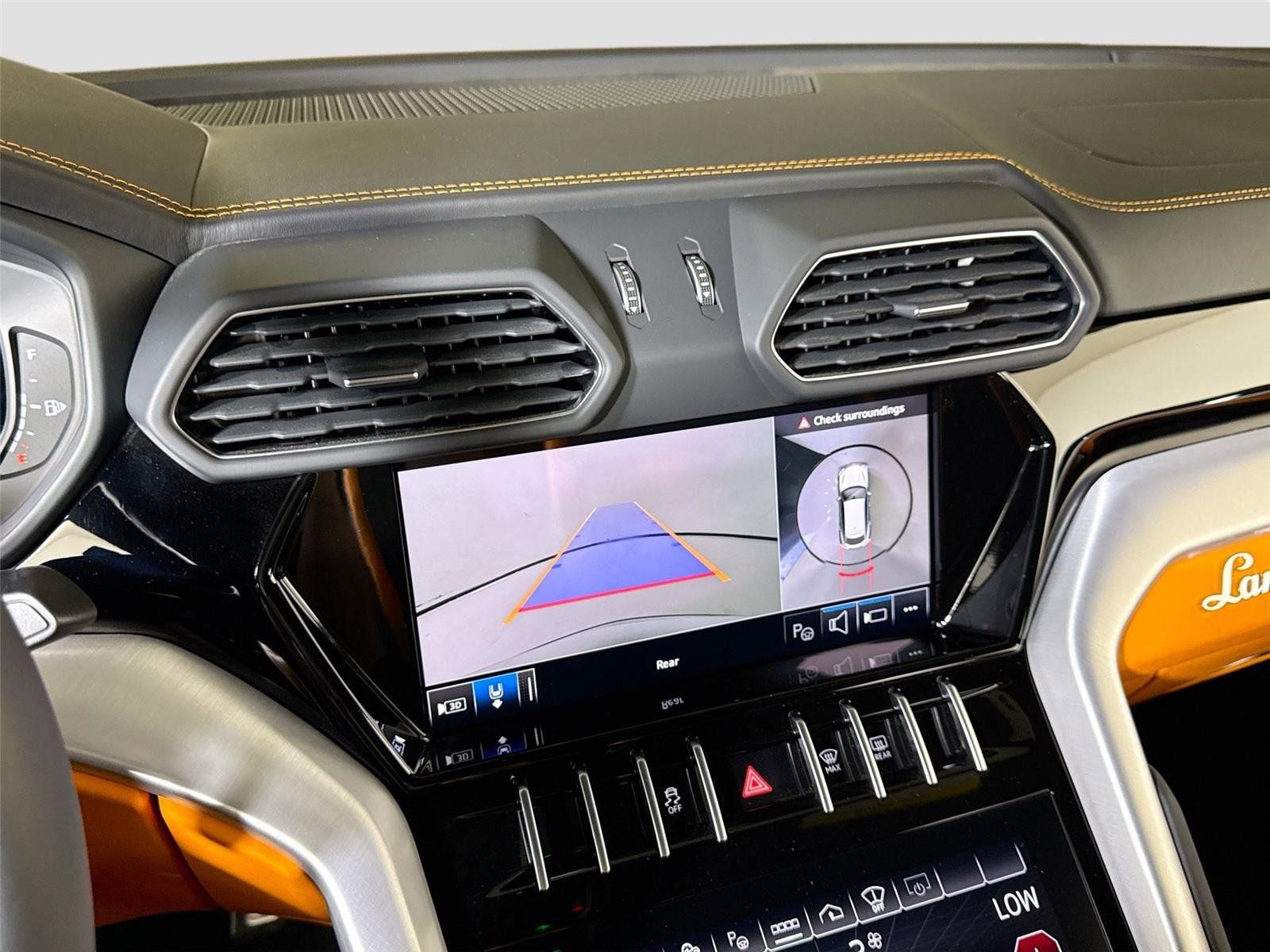 2024 Lamborghini Urus S AWD