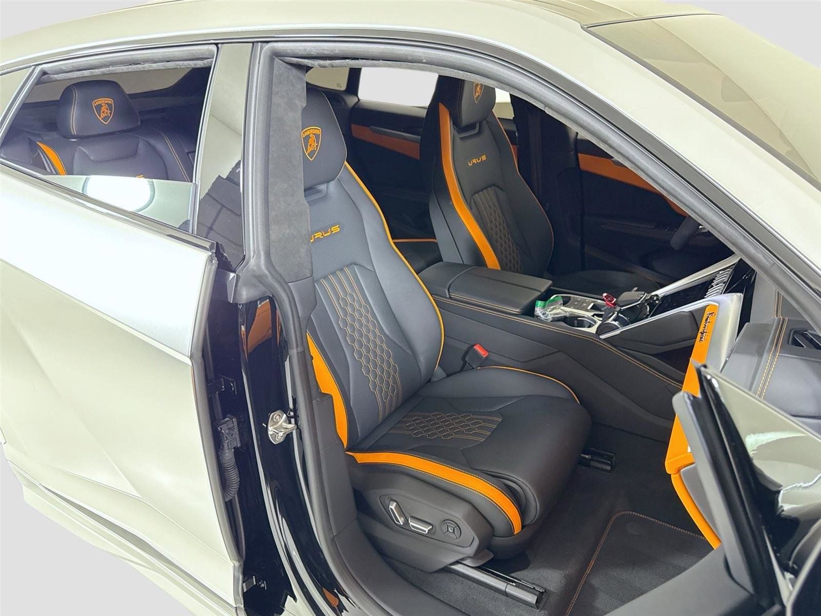 2024 Lamborghini Urus S AWD