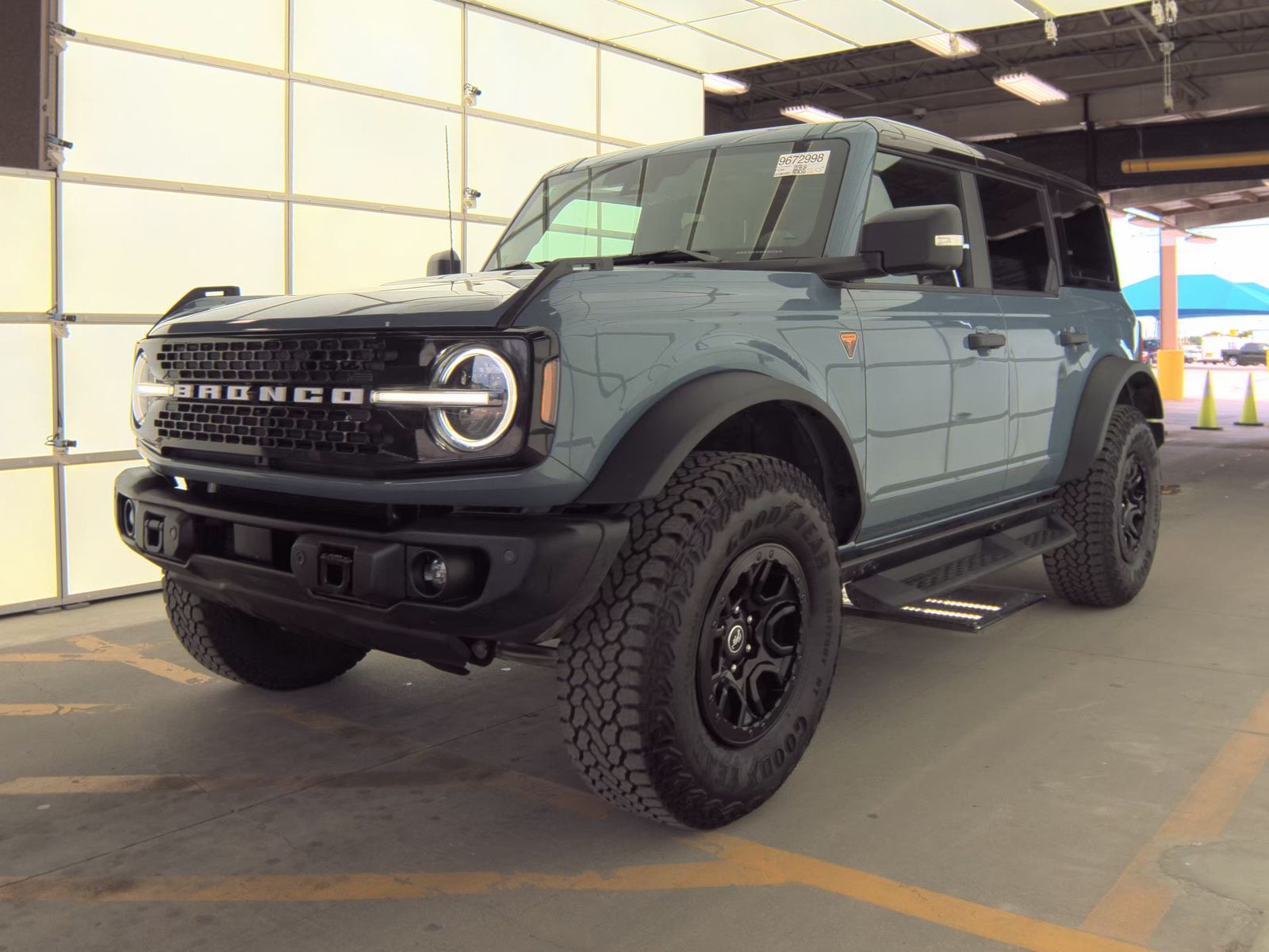 FORD BRONCO - 1