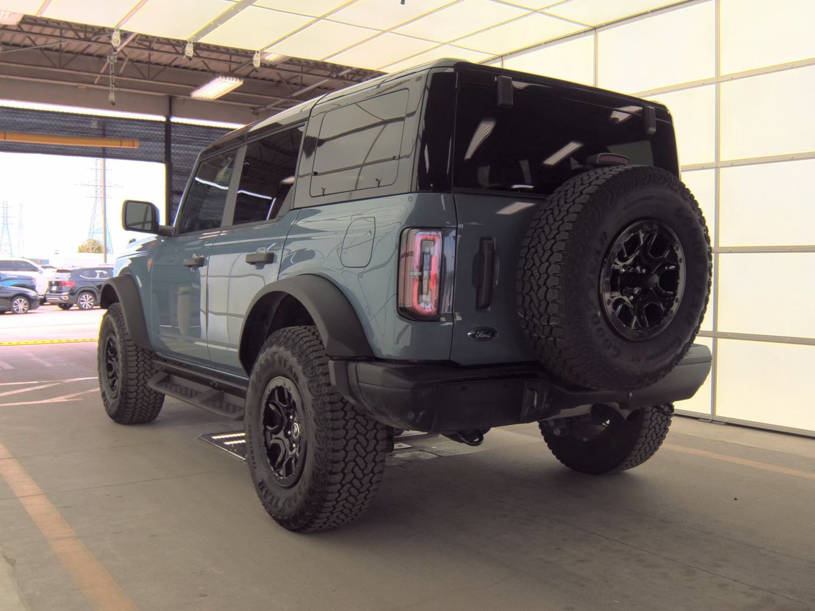 FORD BRONCO - 9