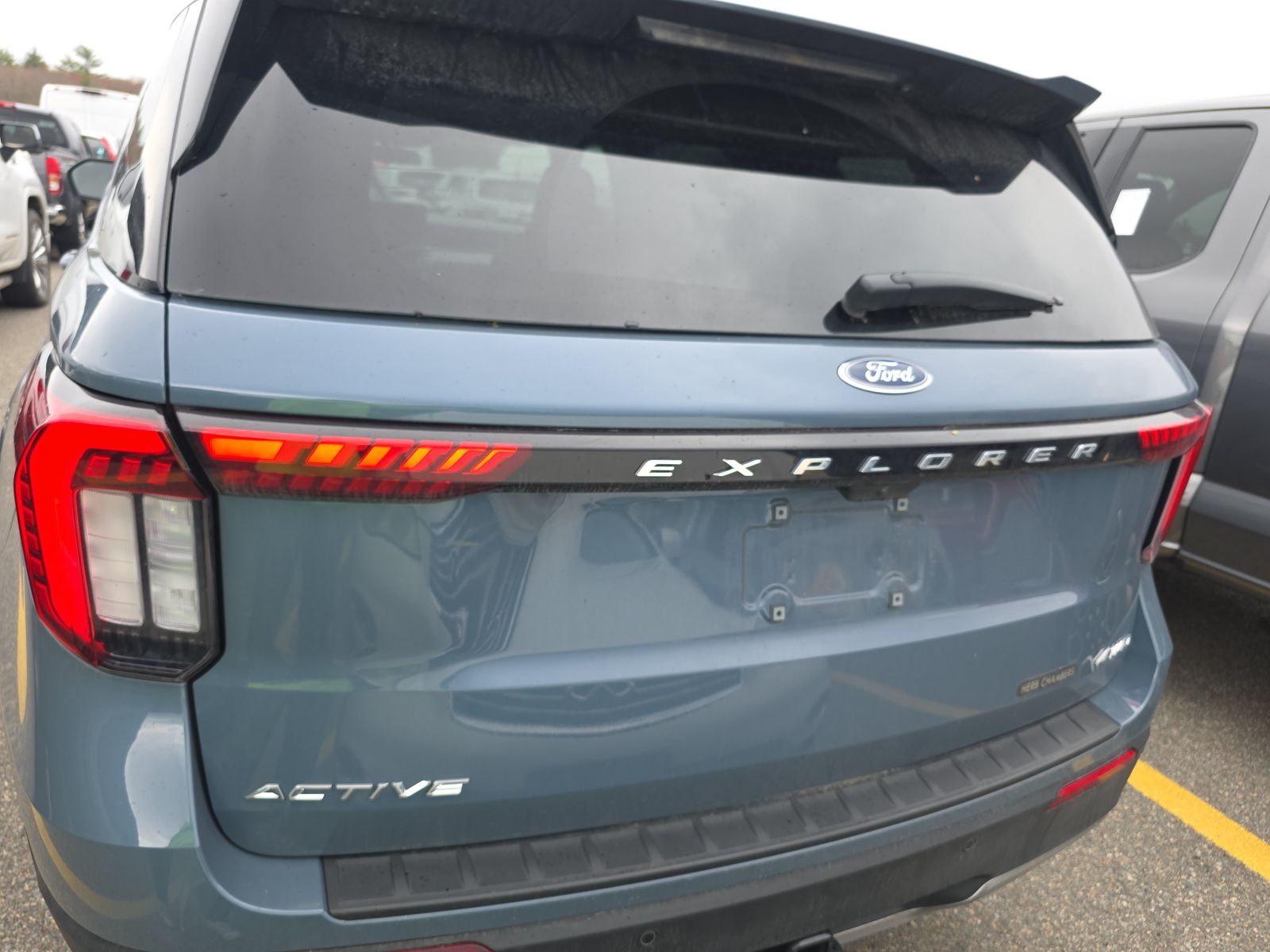 FORD EXPLORER - 6