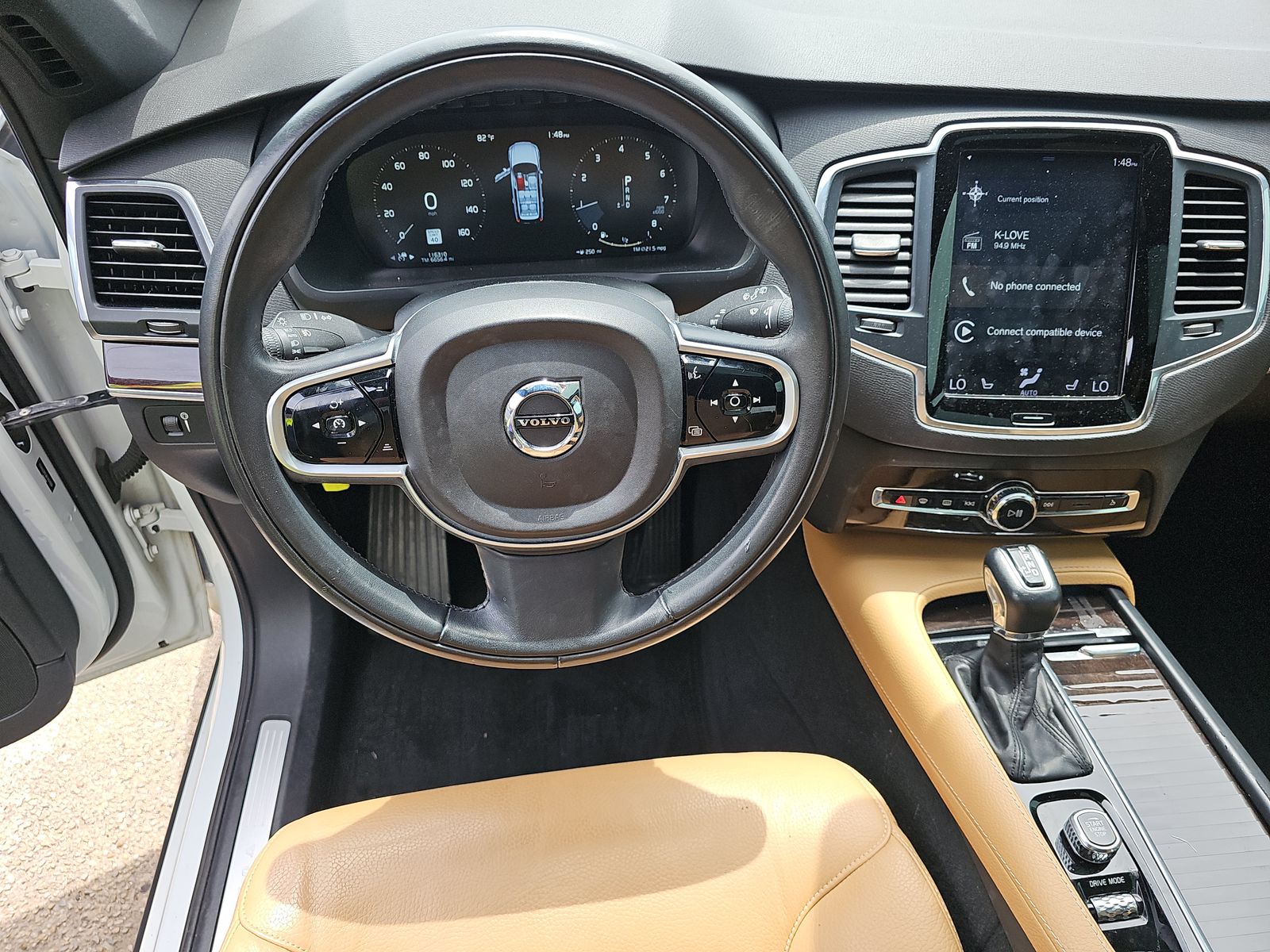 2019 Volvo XC90 T6 Momentum AWD