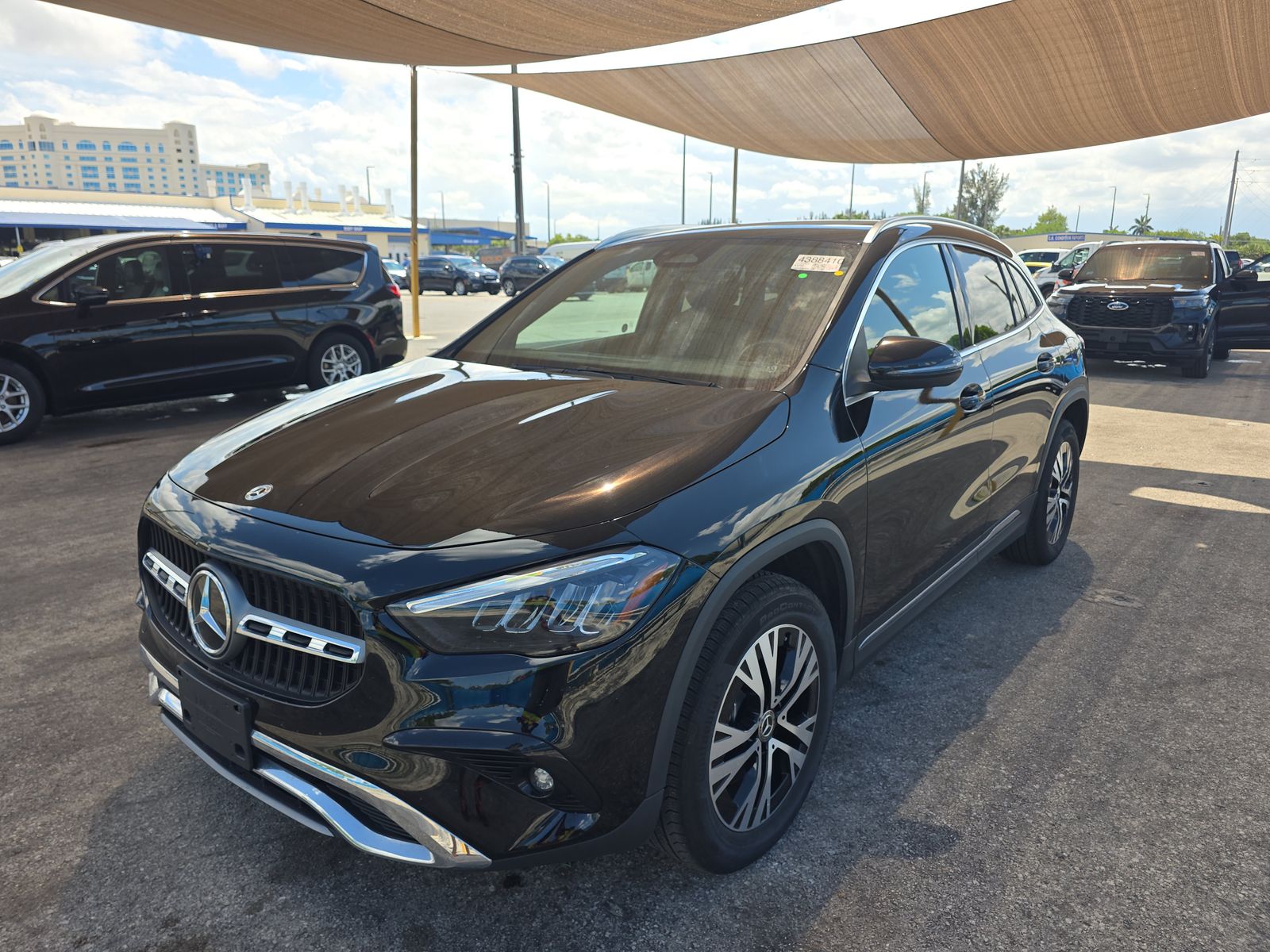 MERCEDES-BENZ GLA-CLASS - 1