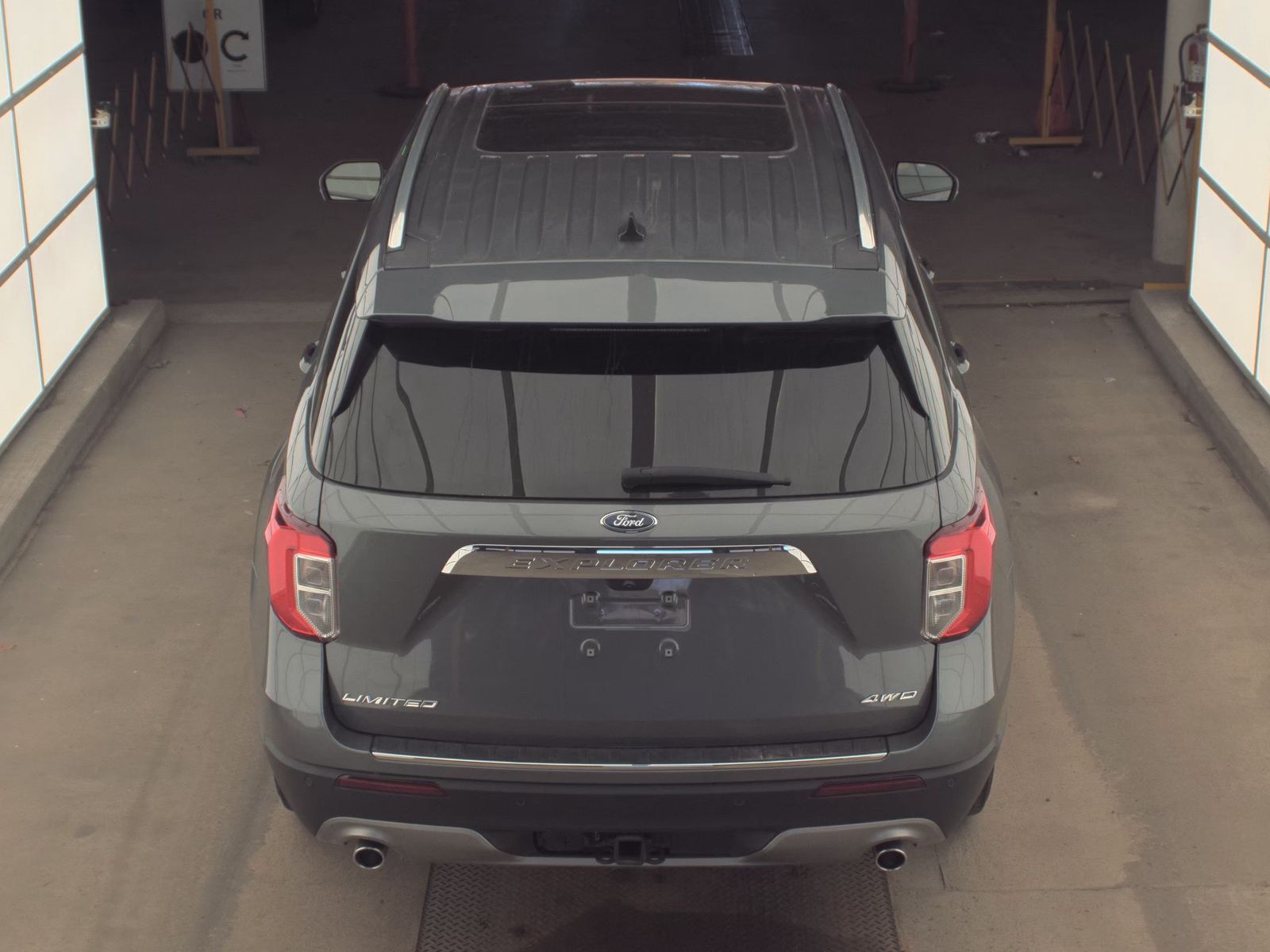 FORD EXPLORER - 7