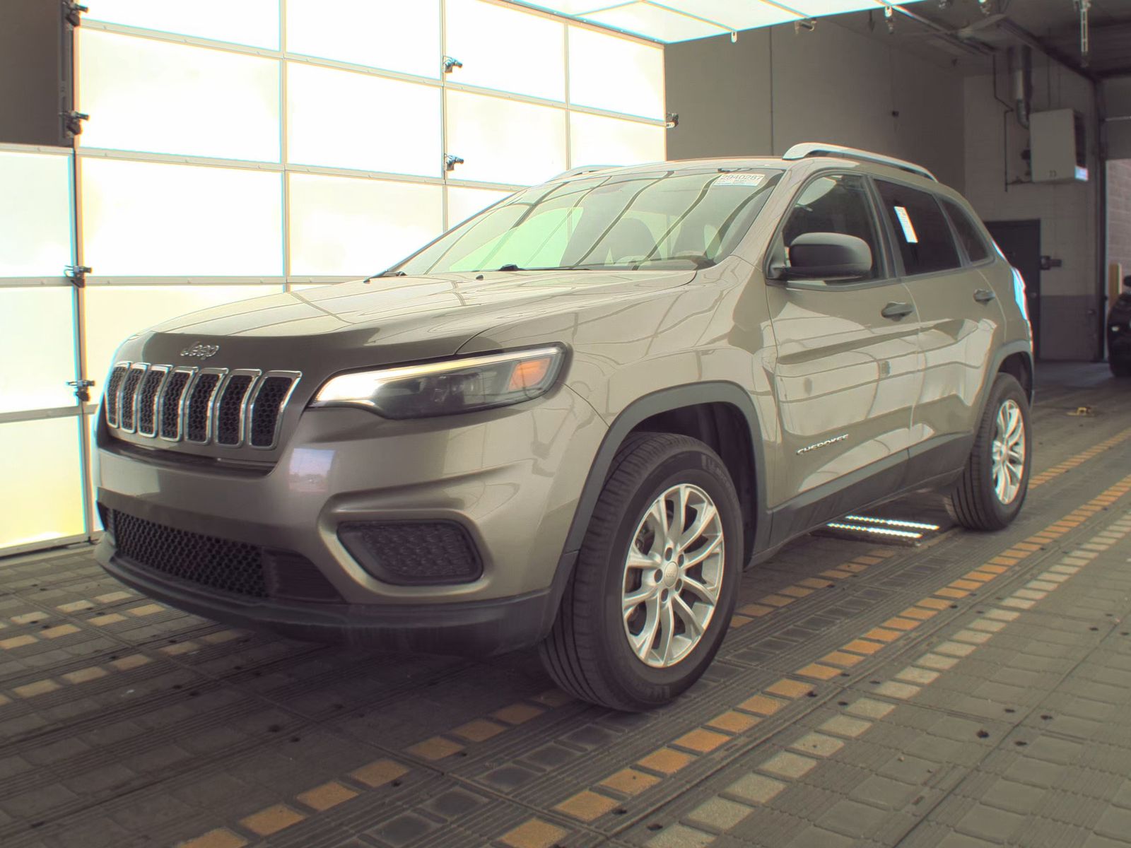 JEEP SPORT - 1