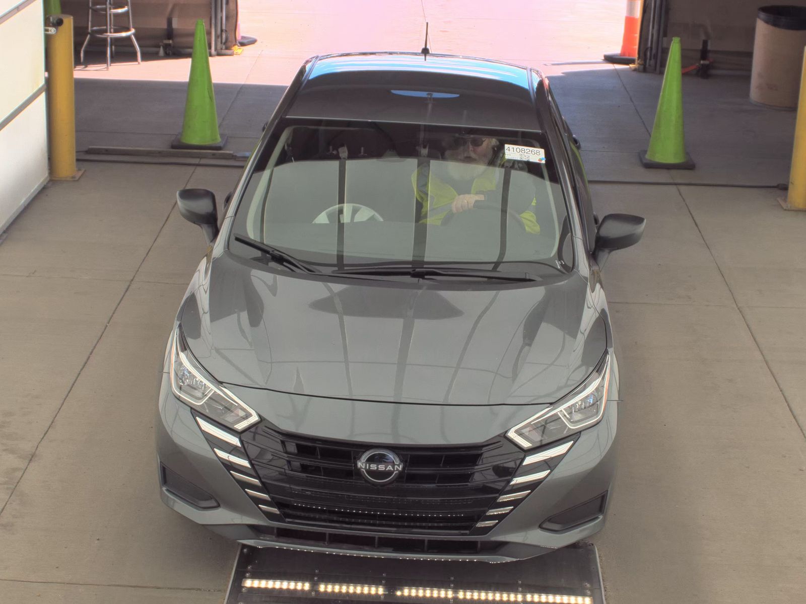 NISSAN VERSA - 3