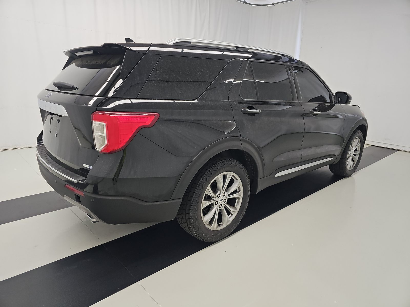 FORD EXPLORER - 5