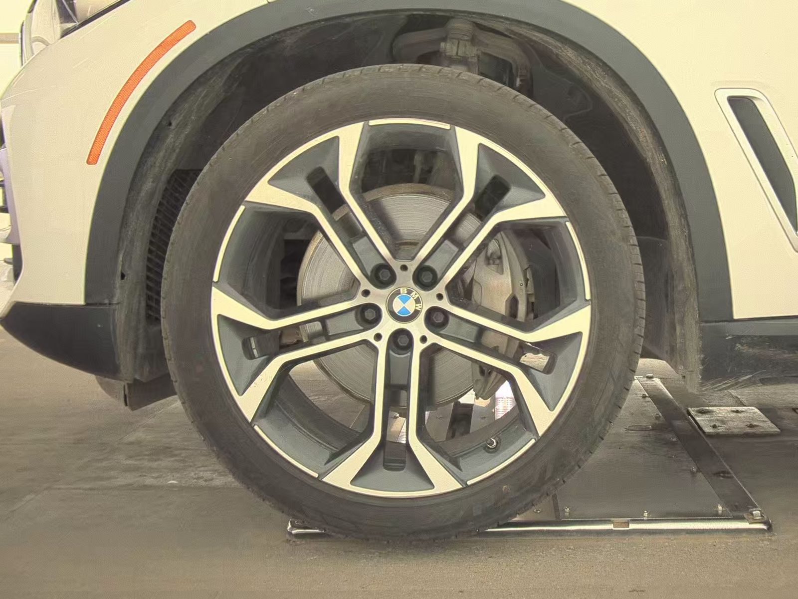 2020 BMW X5 sDrive40i RWD