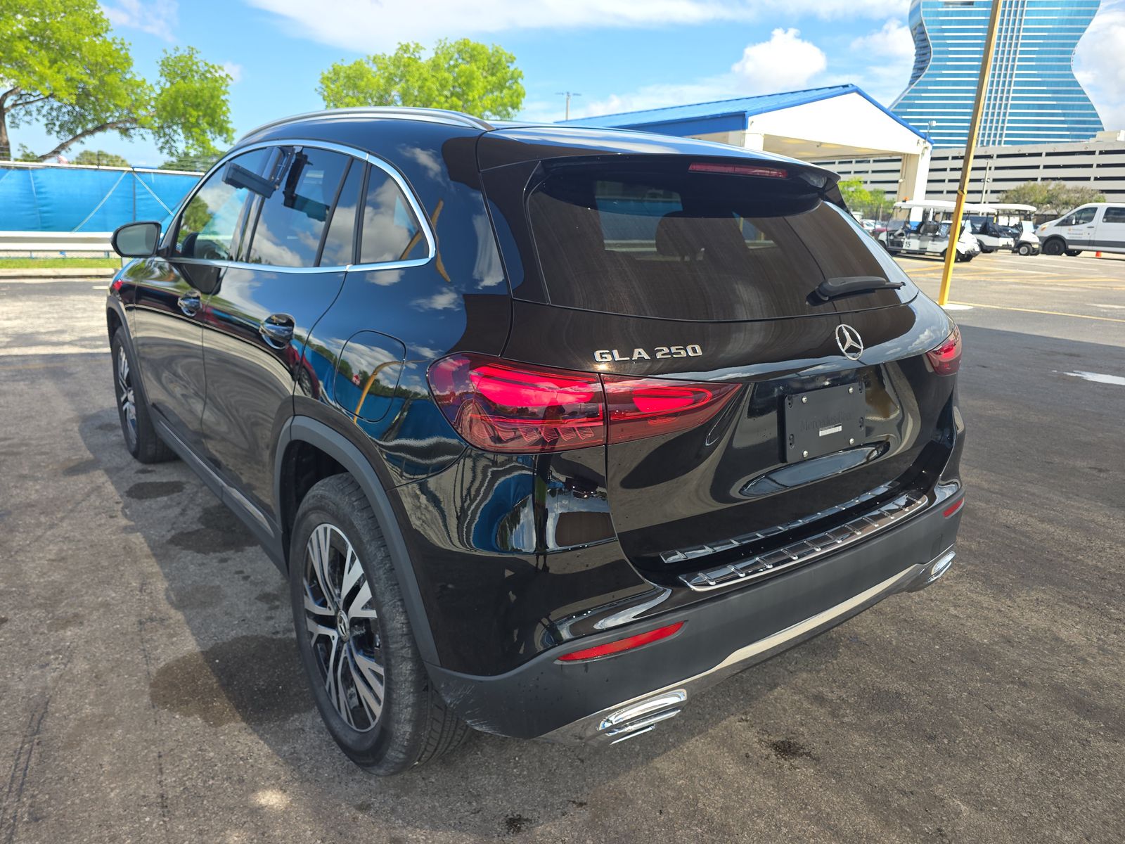 MERCEDES-BENZ GLA-CLASS - 7