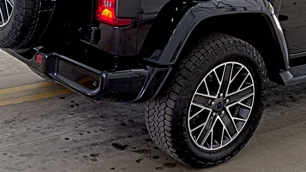 JEEP HIGH ALTIT - 10