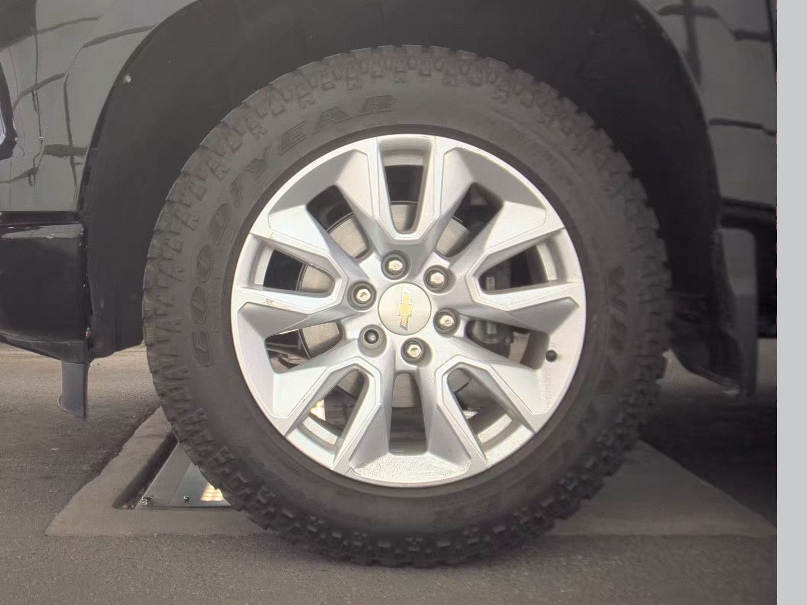 CHEVROLET CUSTOM - 10