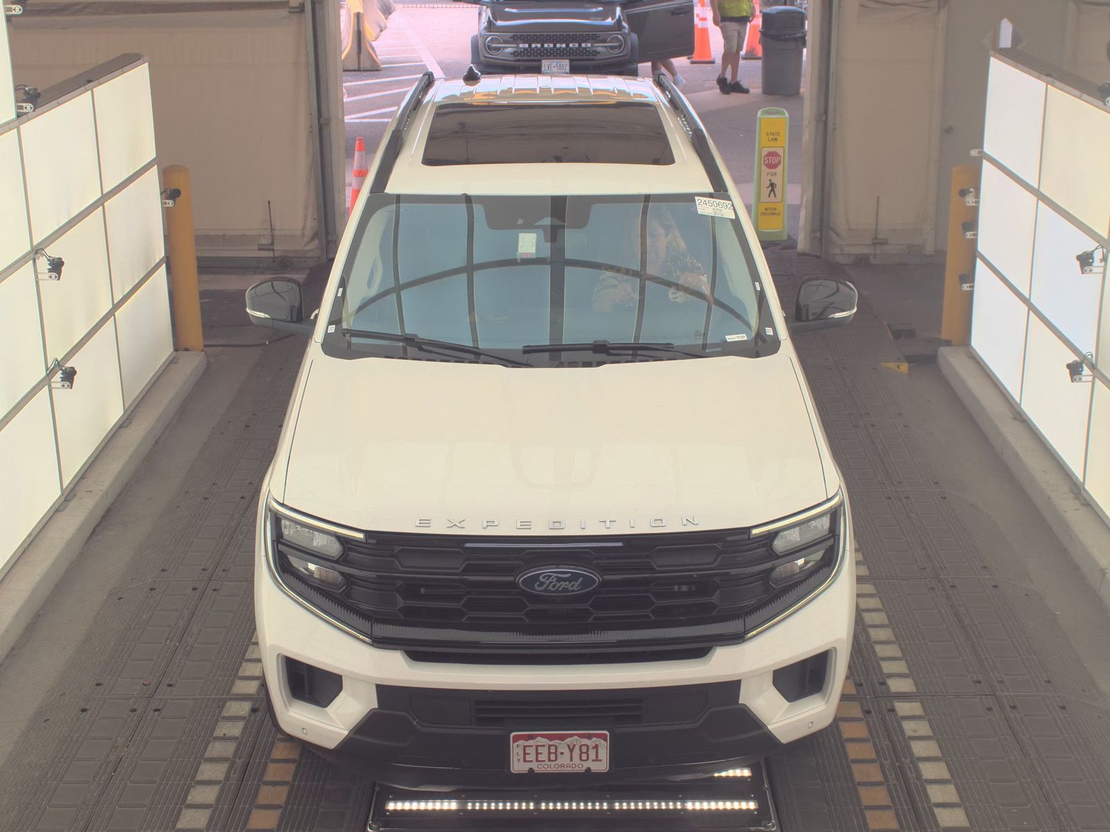 FORD EXPEDITION - 3