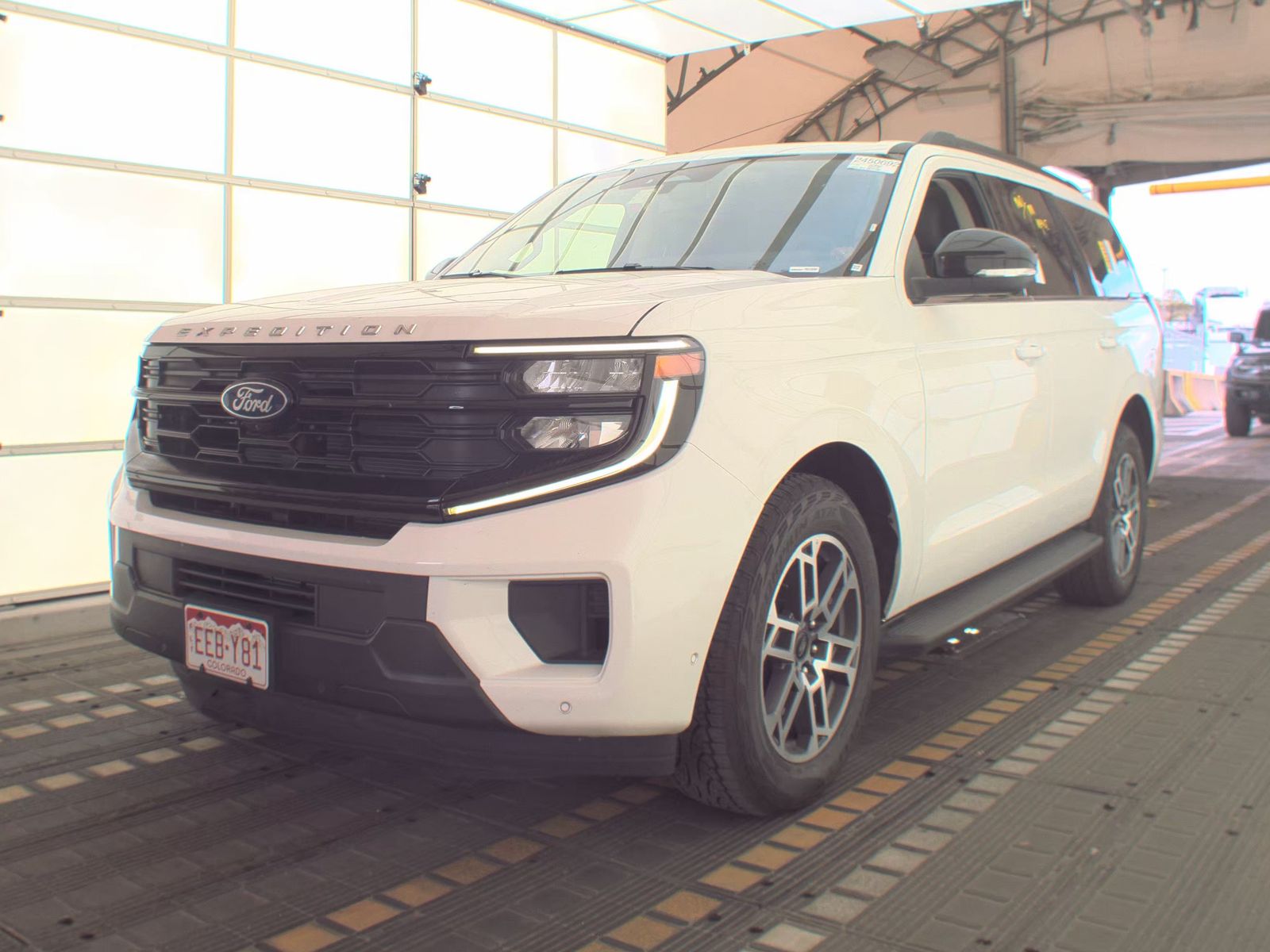 FORD EXPEDITION - 1