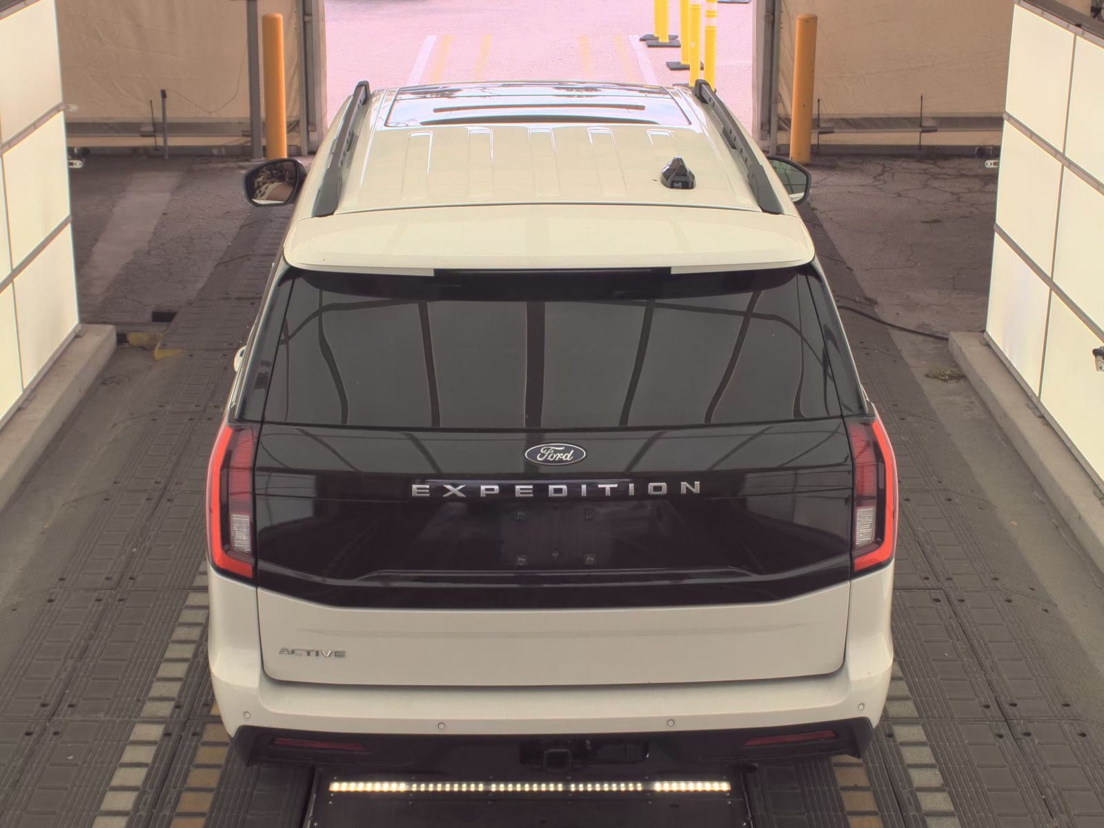 FORD EXPEDITION - 7