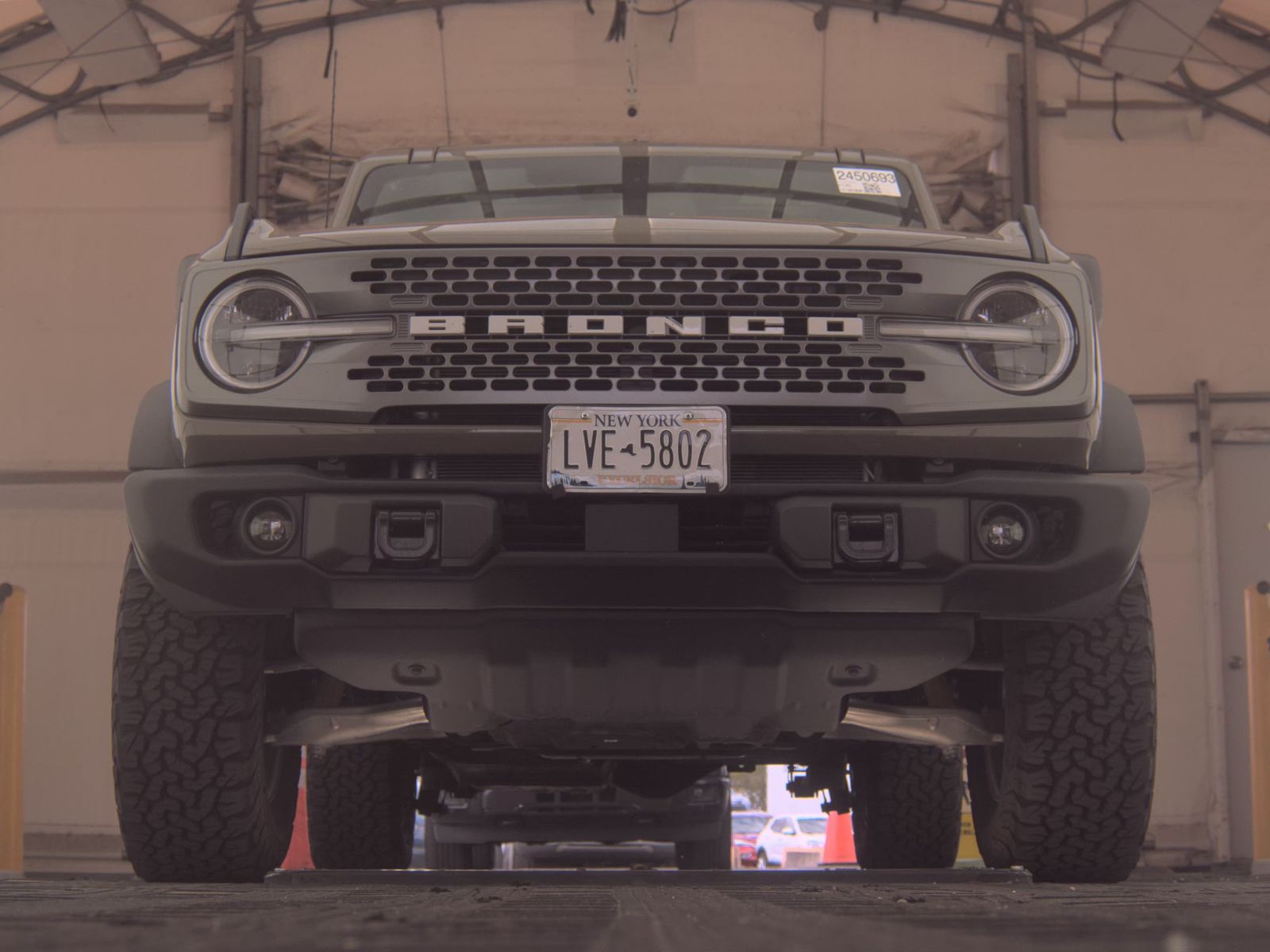 FORD BRONCO - 4