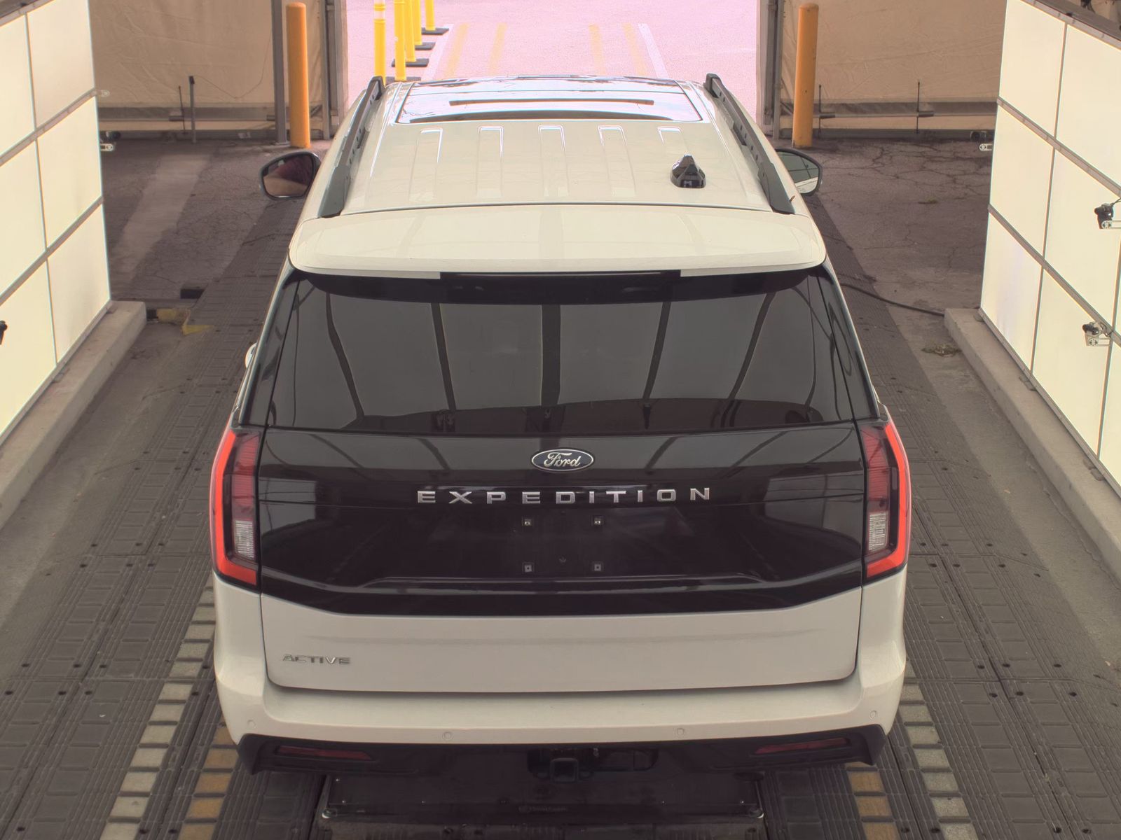 FORD EXPEDITION - 7