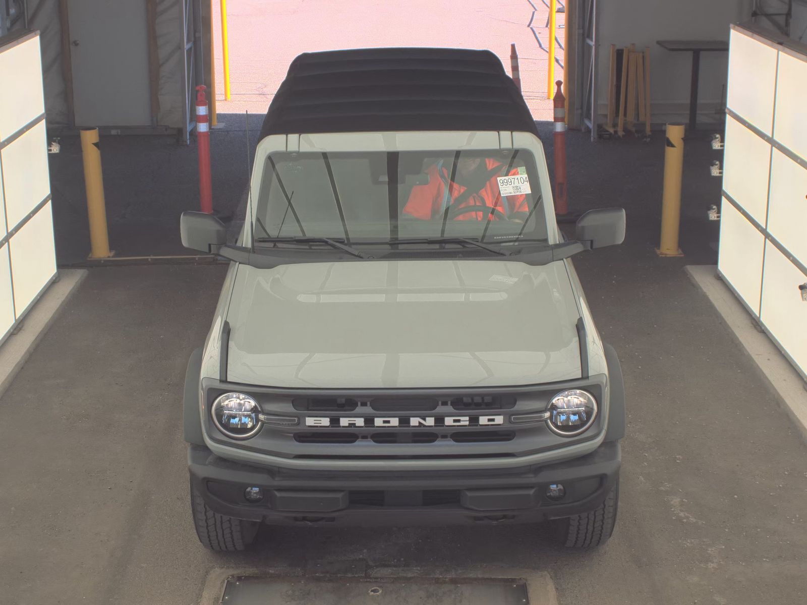 FORD BRONCO - 3