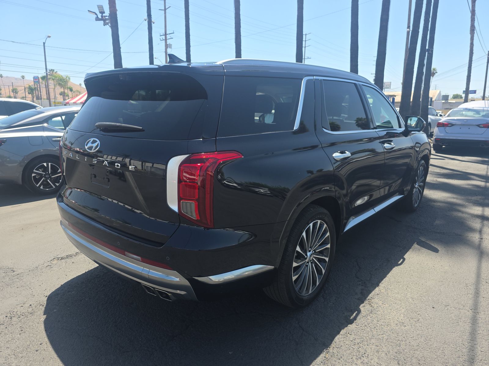 HYUNDAI CALLIGRAPH - 5