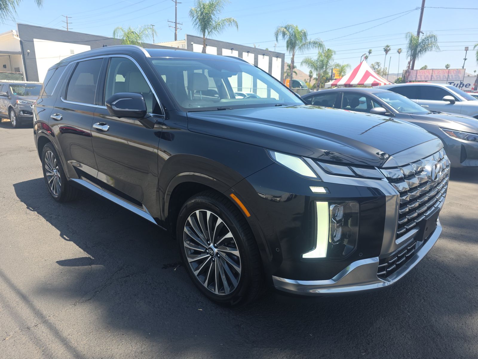 HYUNDAI CALLIGRAPH - 4