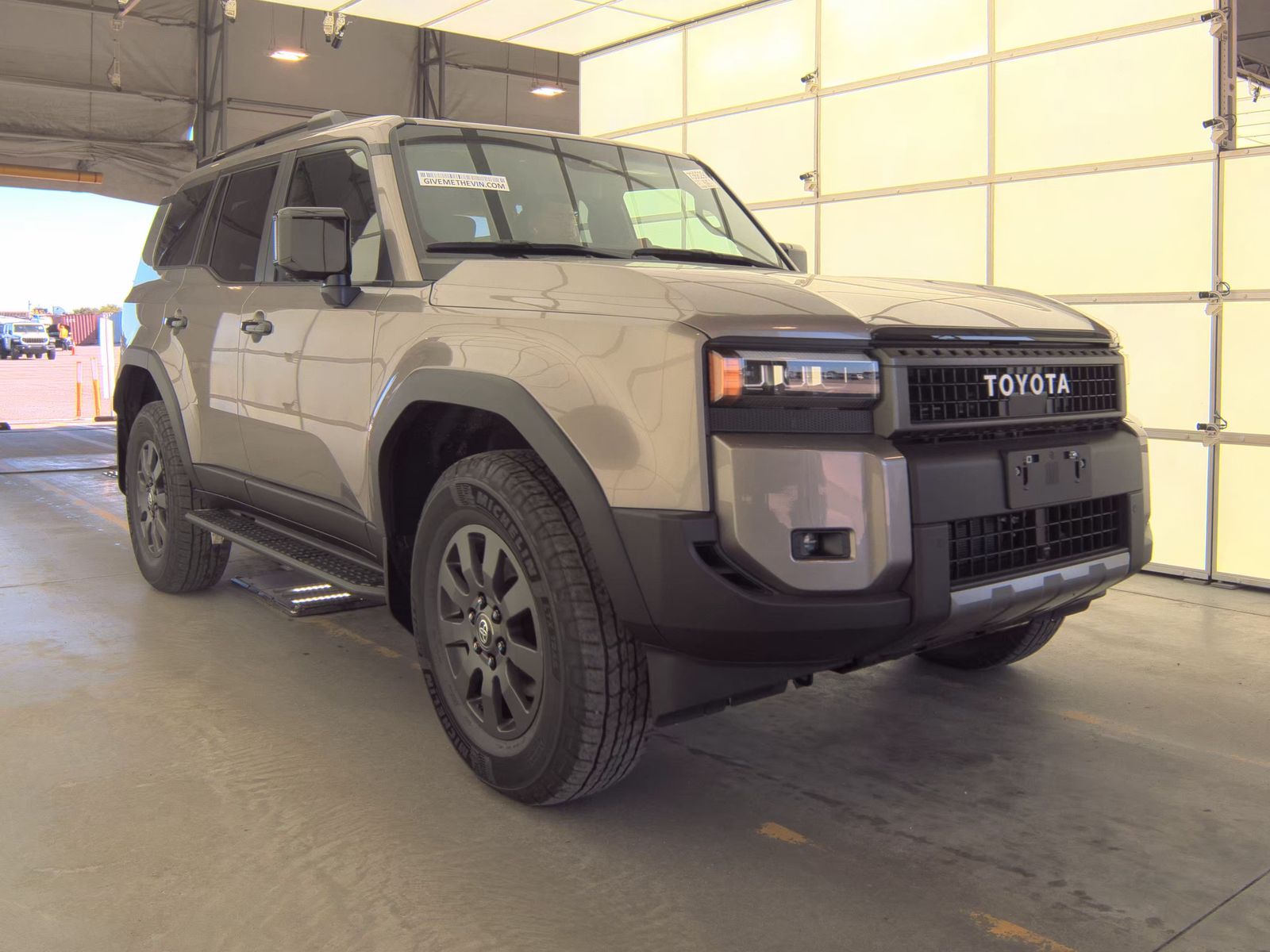 TOYOTA LAND CRUISER - 4