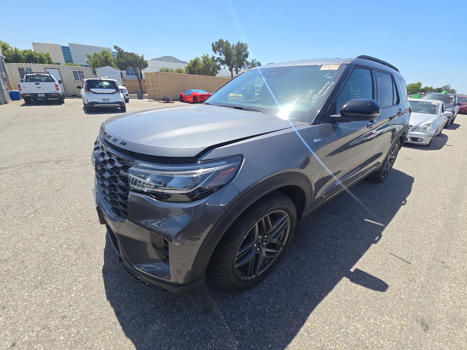 FORD EXPLORER - 1