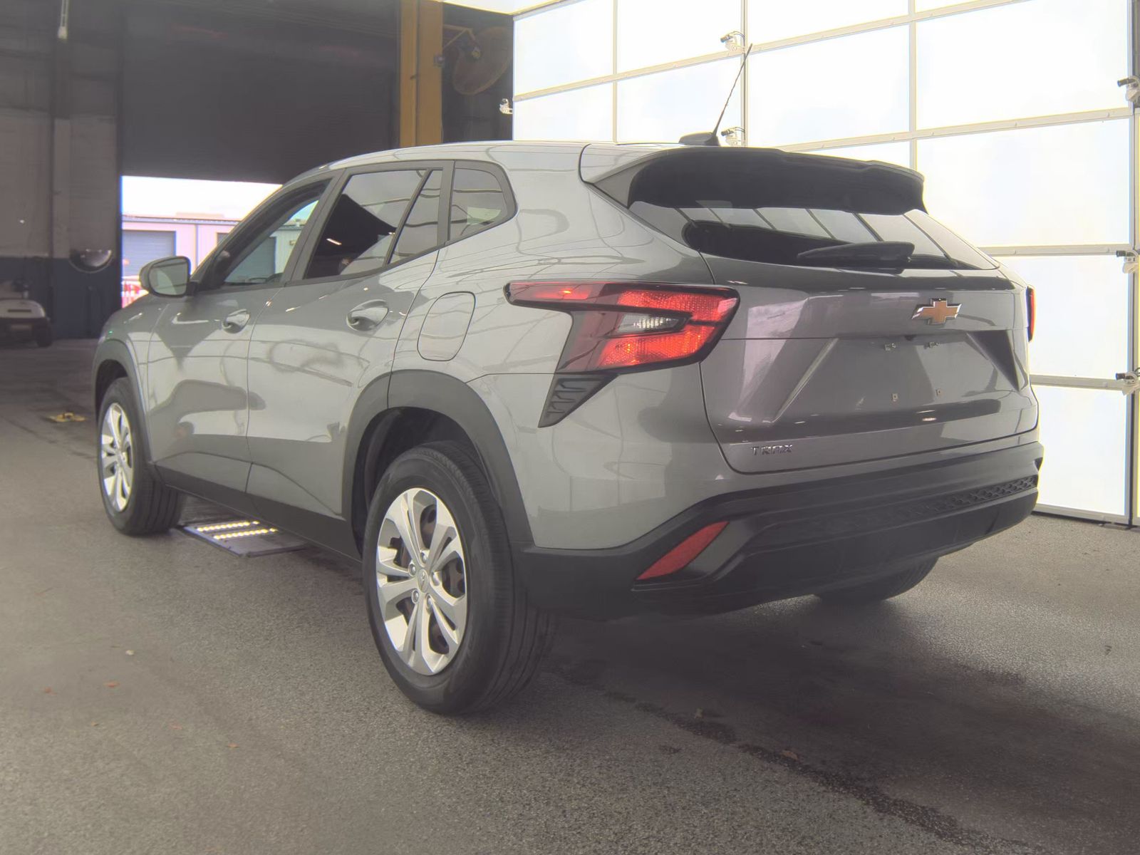 CHEVROLET TRAX - 9