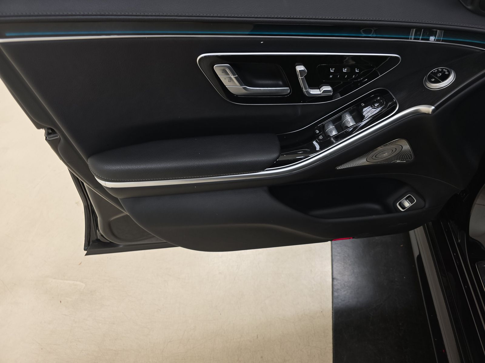 MERCEDES-BENZ S-CLASS - 10