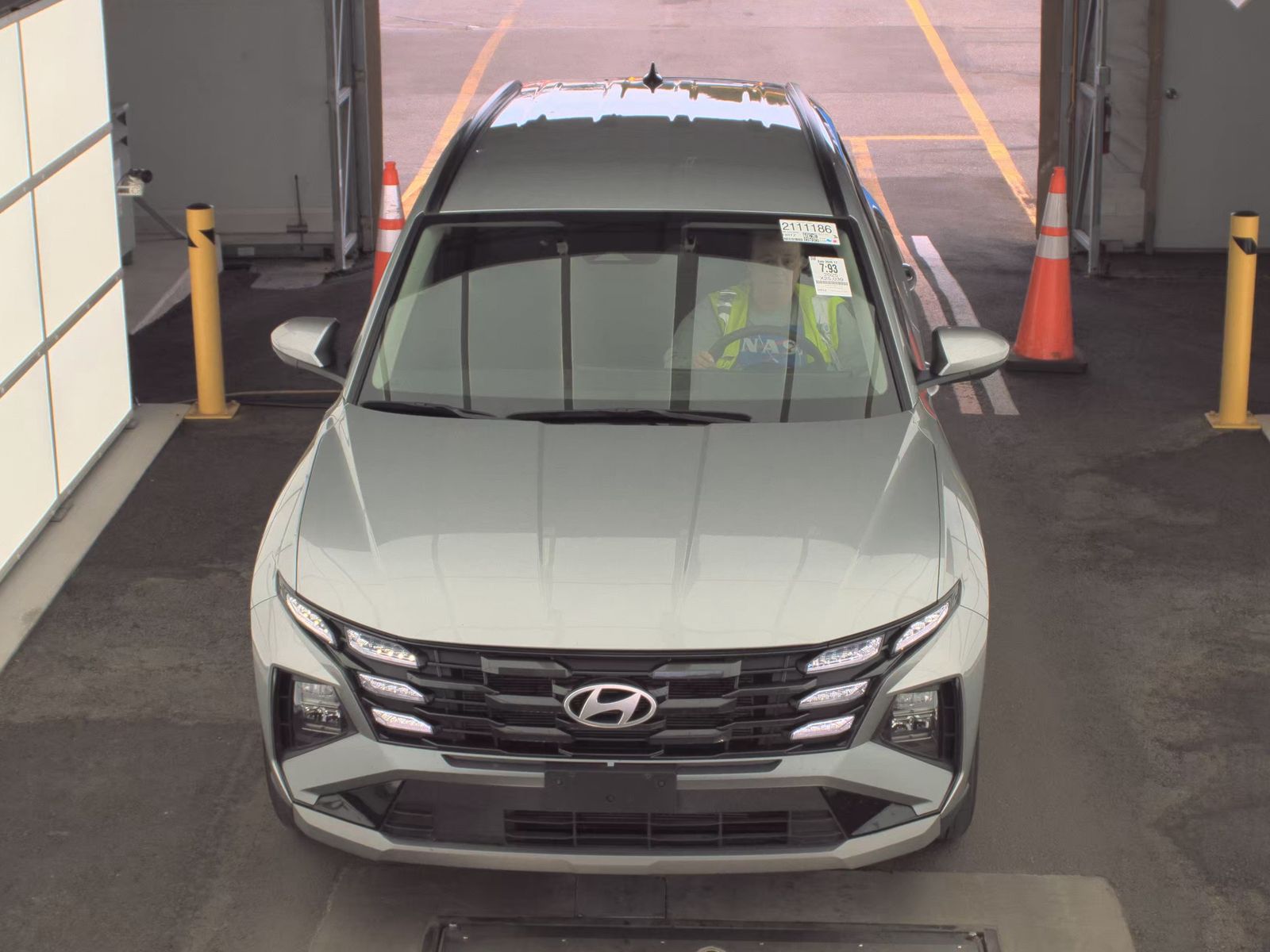 HYUNDAI SEL - 3